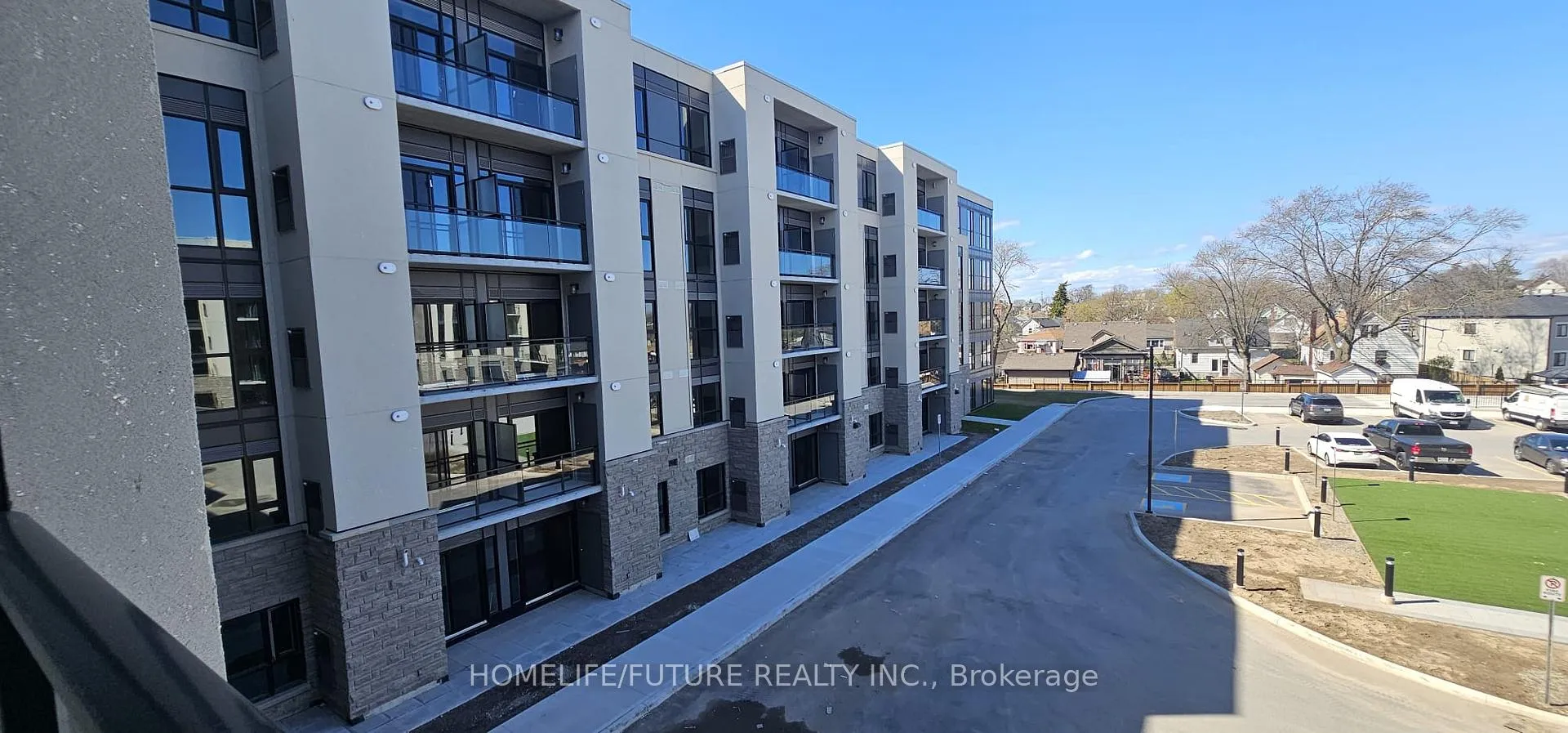 Photo 1 of Unit 302, 50 Herrick Avenue, St. Catharines, Oakdale — HOMEH