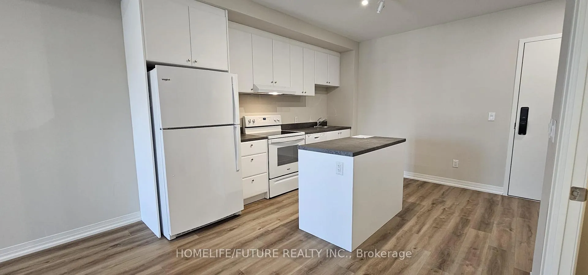 Photo 8 of Unit 302, 50 Herrick Avenue, St. Catharines, Oakdale — HOMEH