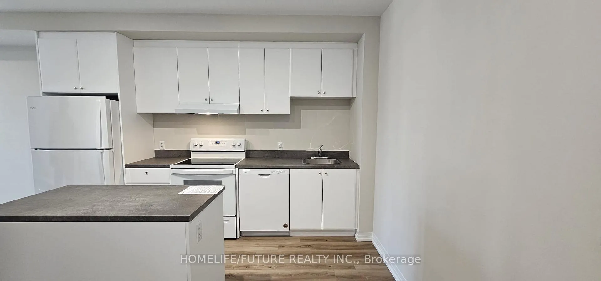 Photo 9 of Unit 302, 50 Herrick Avenue, St. Catharines, Oakdale — HOMEH