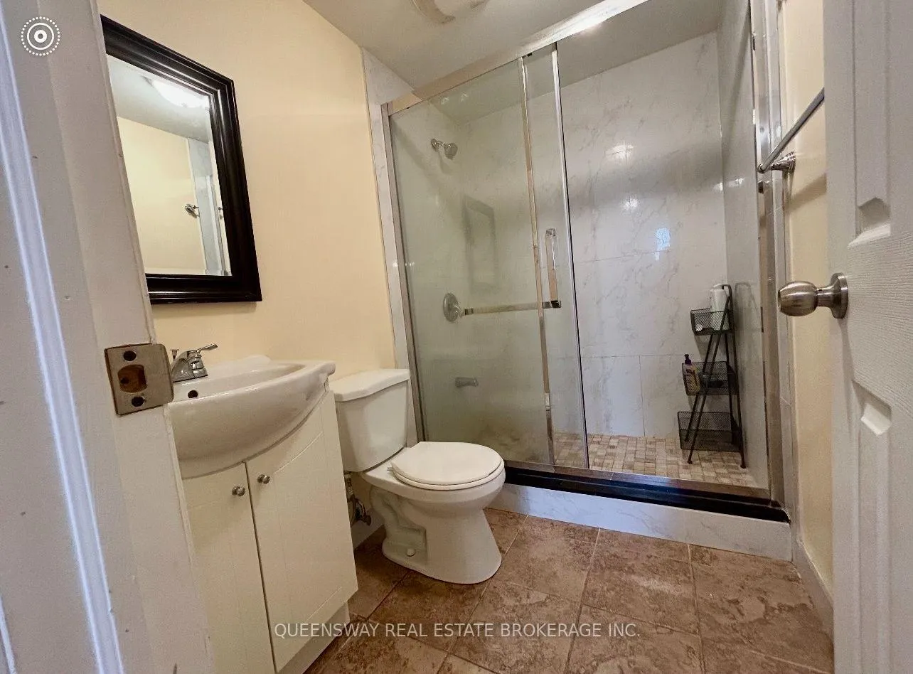 Photo 5 of Unit 2, 23 Robert Attersley Drive E, Whitby, Taunton North — HOMEH