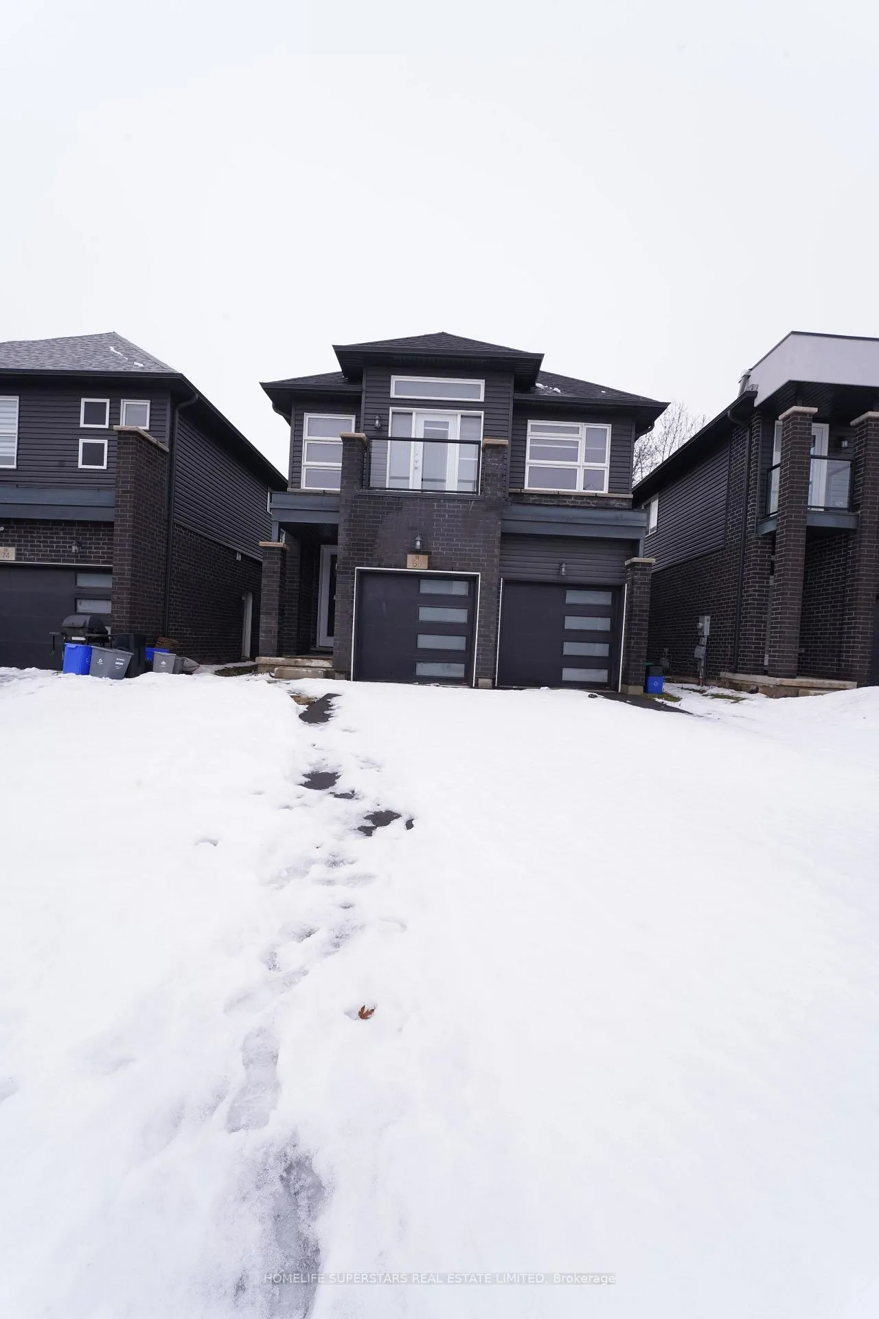 Photo 2 of 68 Mclaughlin Street, Welland, Lincoln/Crowland — HOMEH