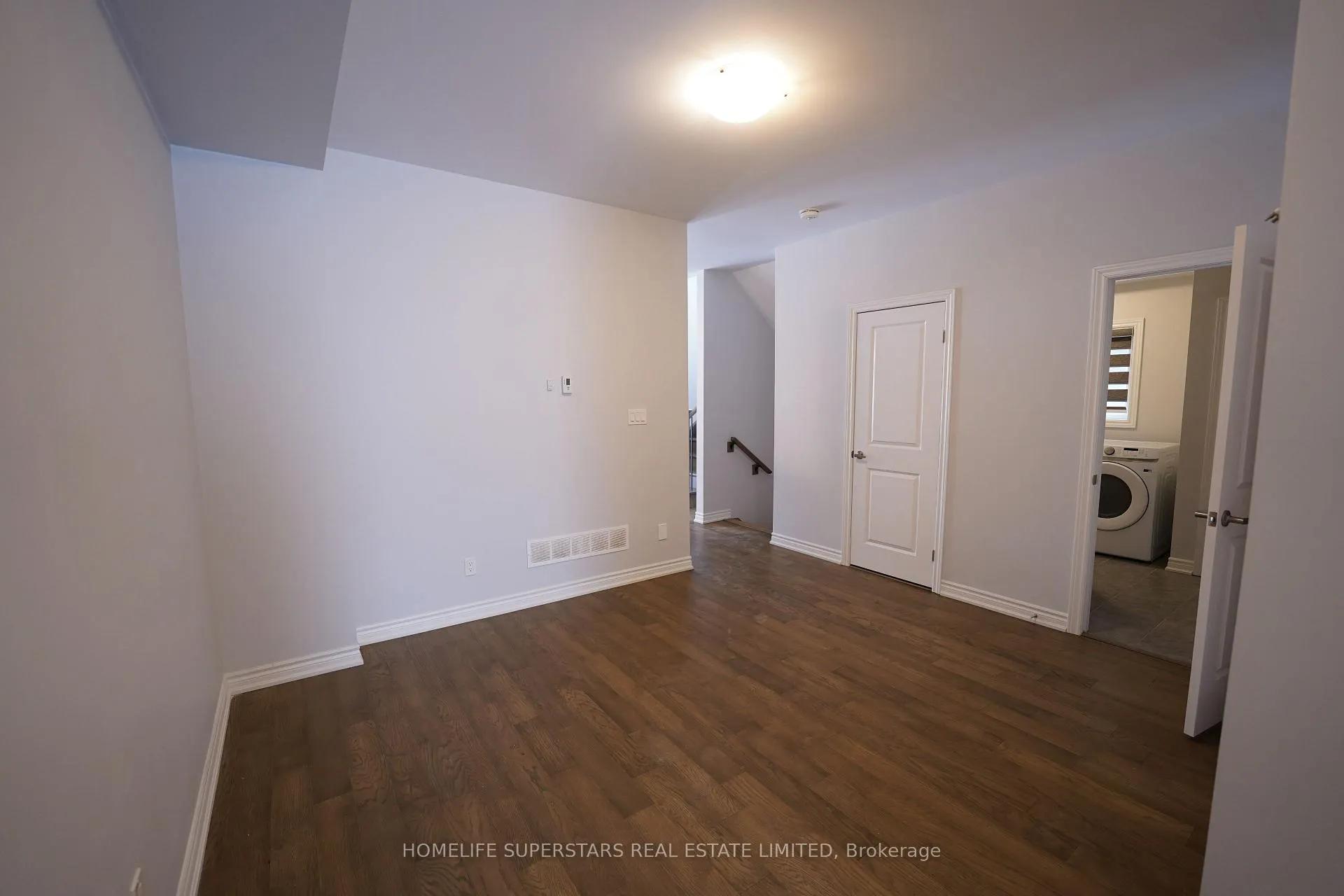 Photo 5 of 68 Mclaughlin Street, Welland, Lincoln/Crowland — HOMEH