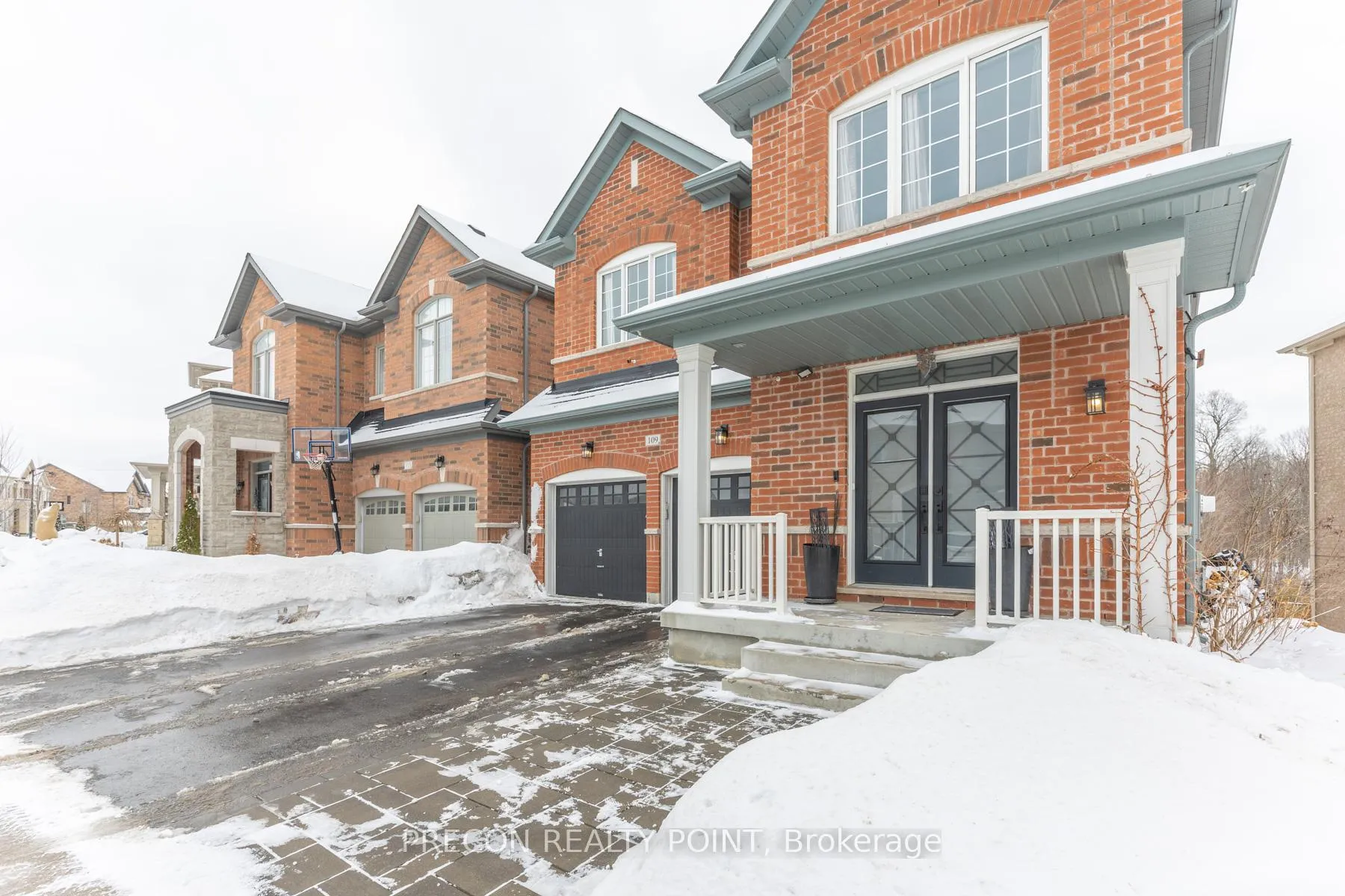 Photo 1 of 109 Roy Harper Avenue, Aurora, Rural Aurora — HOMEH