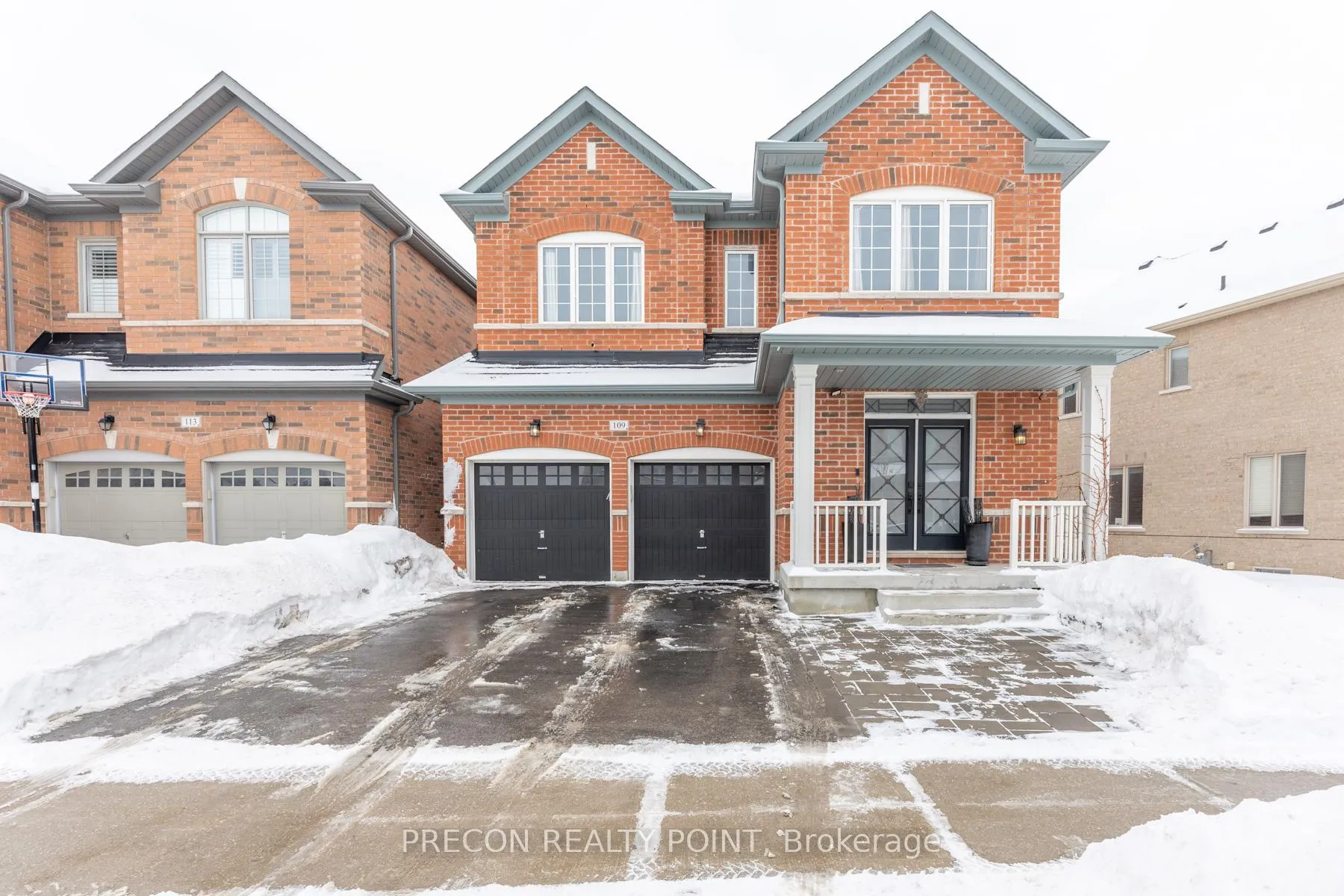 Photo 2 of 109 Roy Harper Avenue, Aurora, Rural Aurora — HOMEH