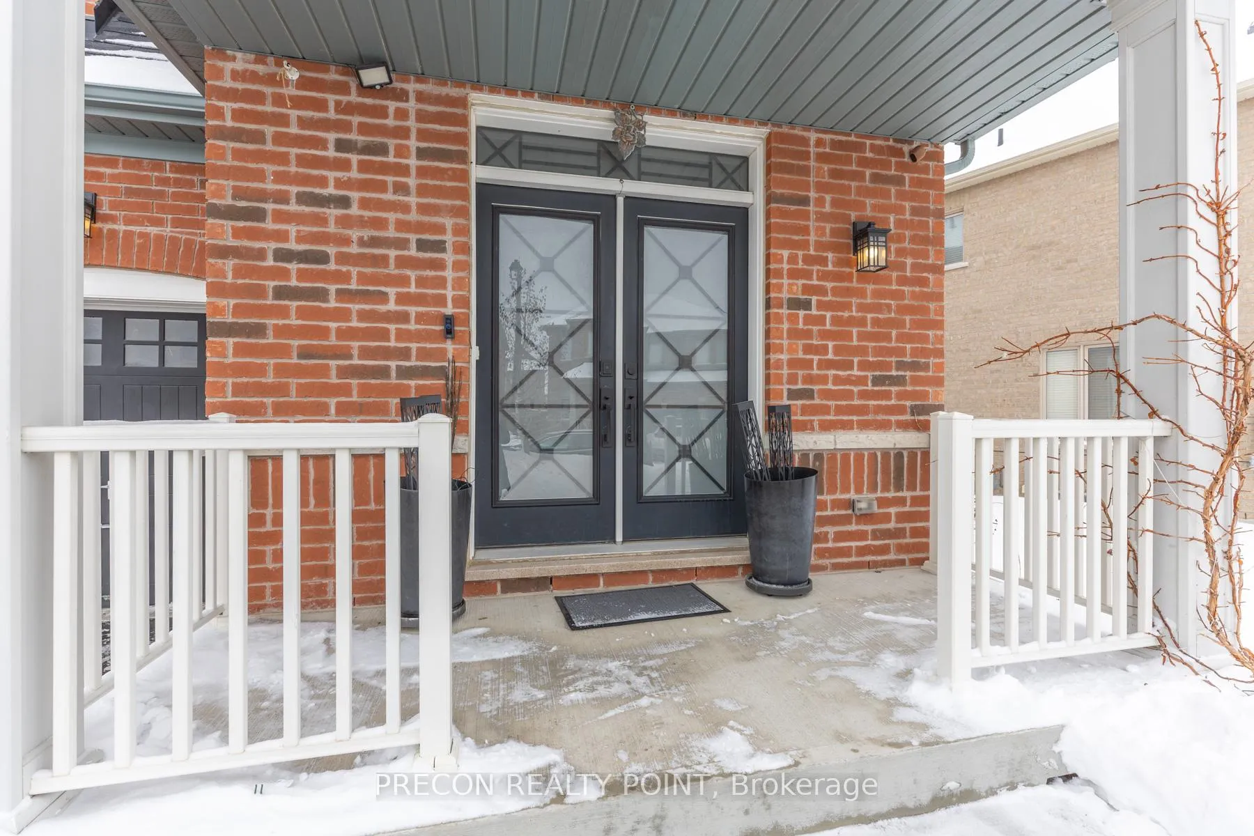 Photo 3 of 109 Roy Harper Avenue, Aurora, Rural Aurora — HOMEH