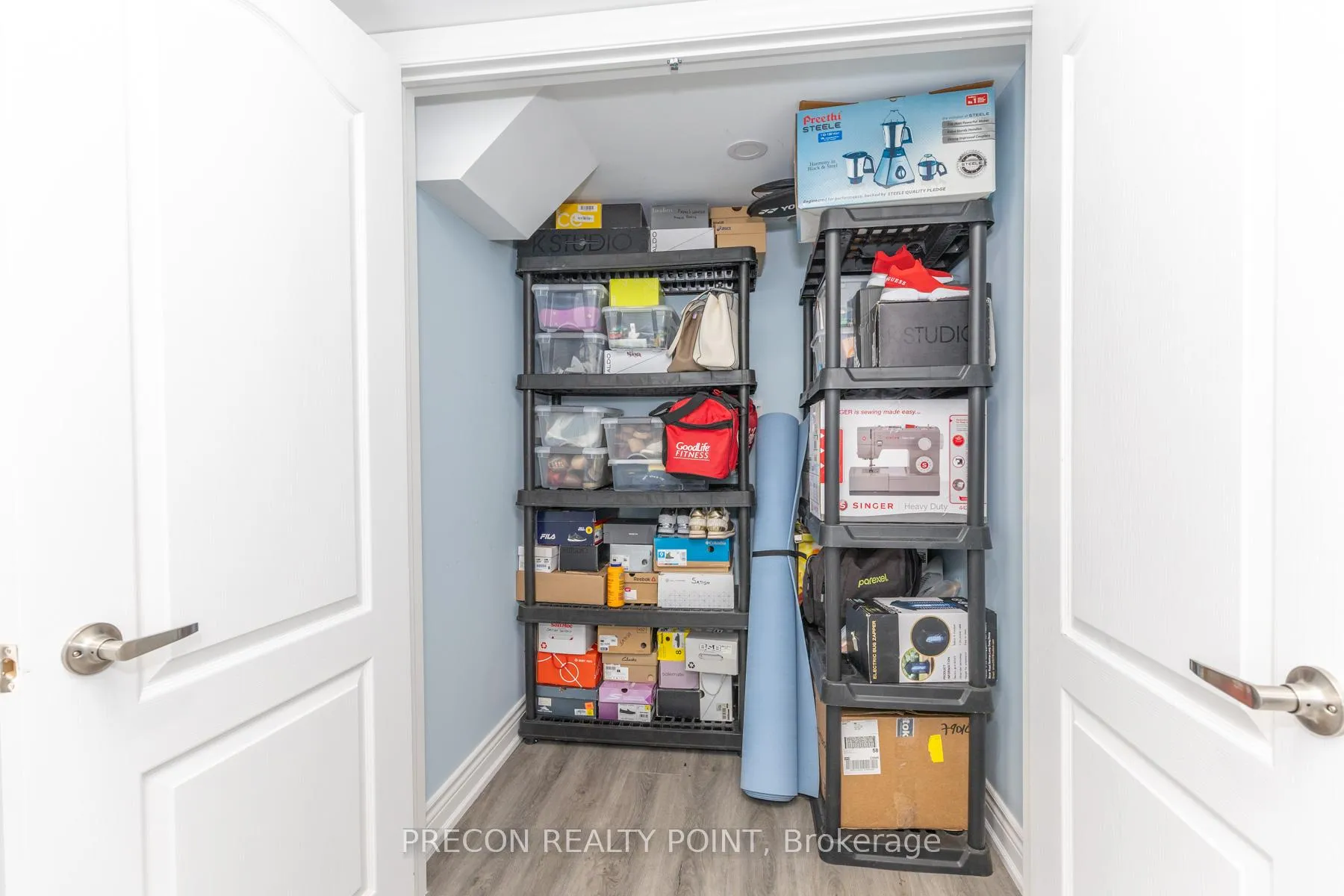 Photo 44 of 109 Roy Harper Avenue, Aurora, Rural Aurora — HOMEH