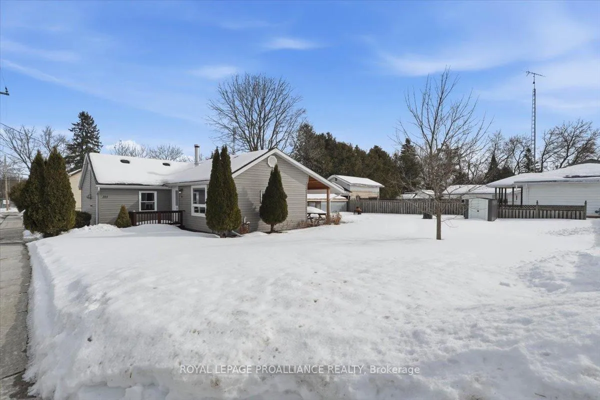 Photo 3 of 311 Jamieson Street E, Tweed, Tweed (Village) — HOMEH