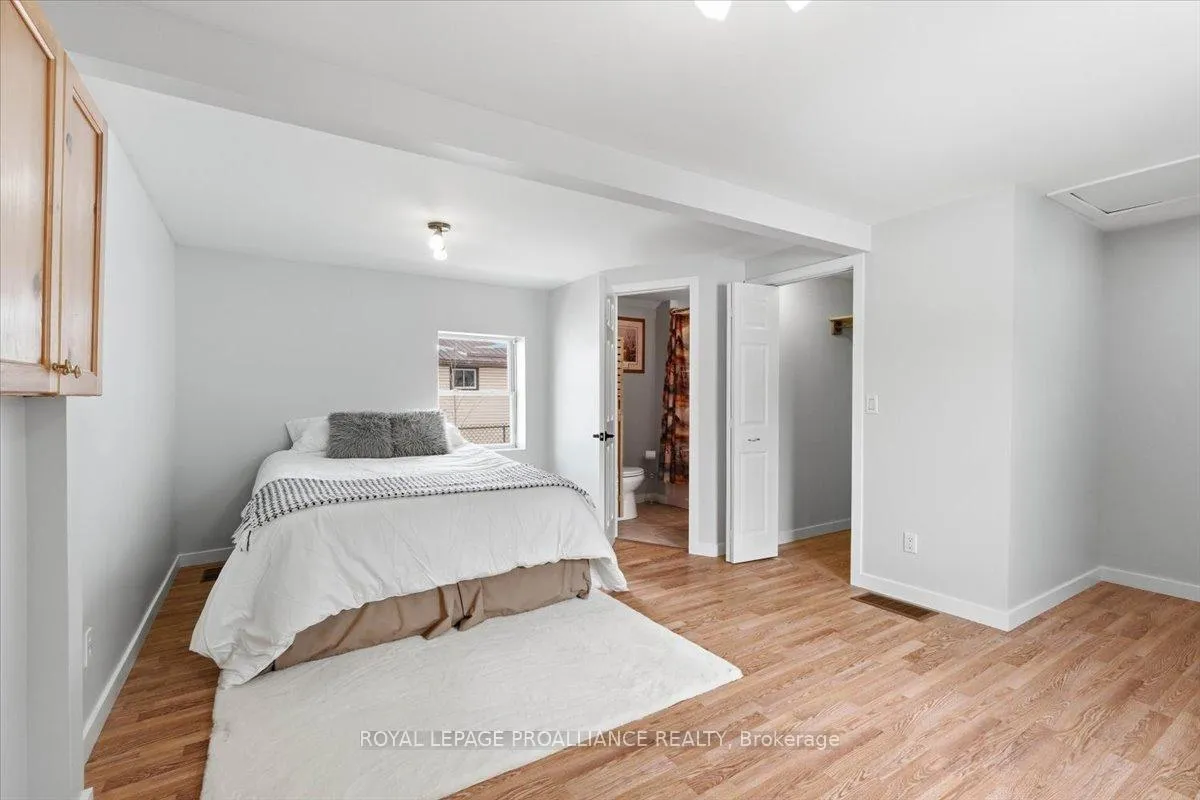 Photo 23 of 311 Jamieson Street E, Tweed, Tweed (Village) — HOMEH