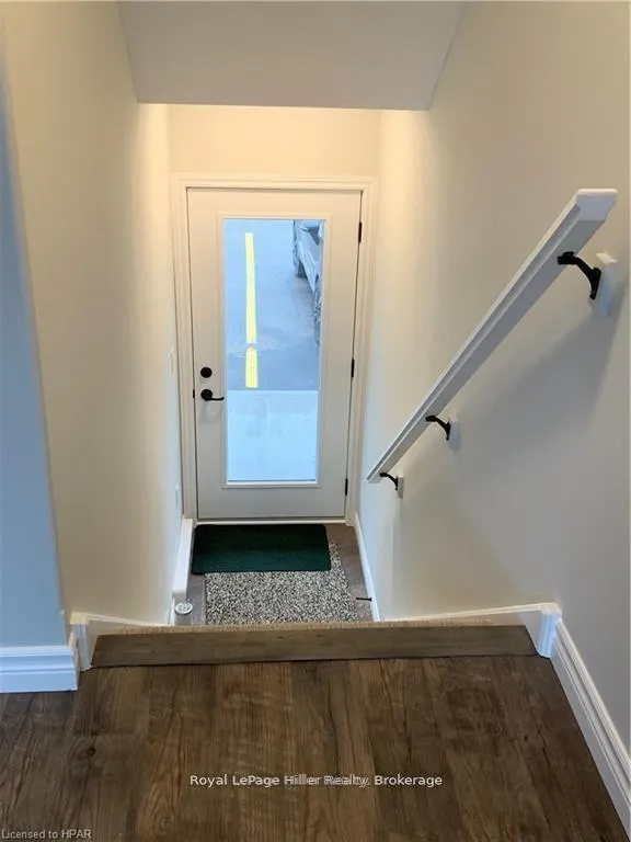 Photo 2 of Unit #6, 3192 Vivian Line 37, Stratford — HOMEH