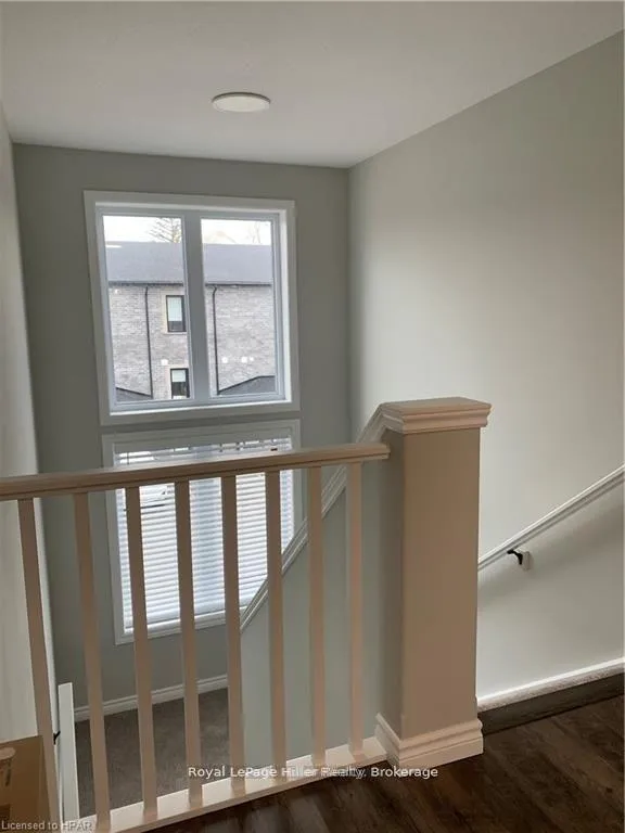 Photo 11 of Unit #6, 3192 Vivian Line 37, Stratford — HOMEH
