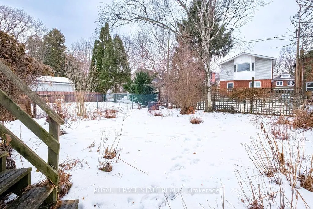 Photo 37 of 131 Barclay Street, Hamilton, Westdale — HOMEH