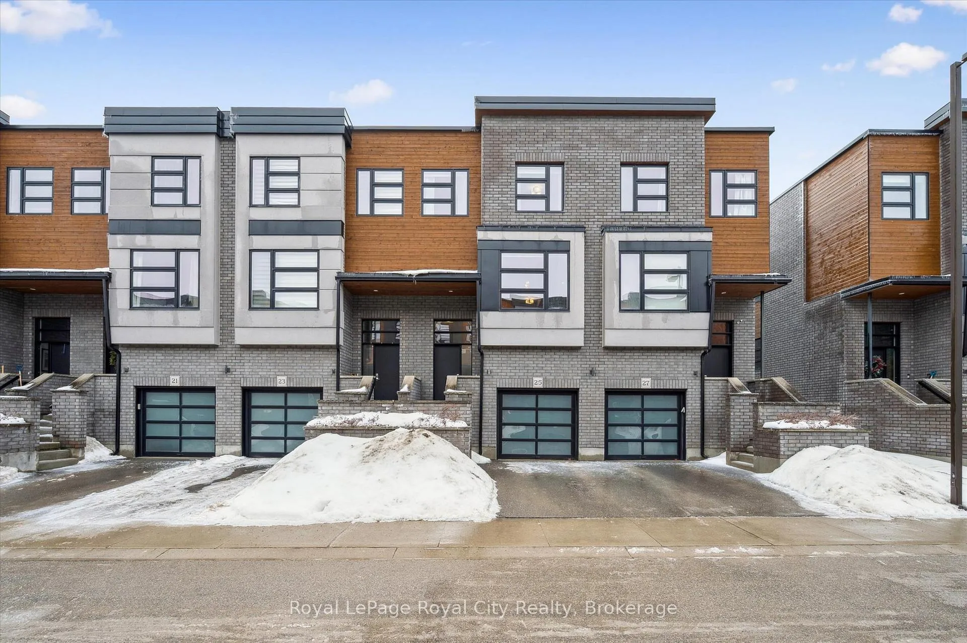 Front of Unit 25, 60 Arkell Road