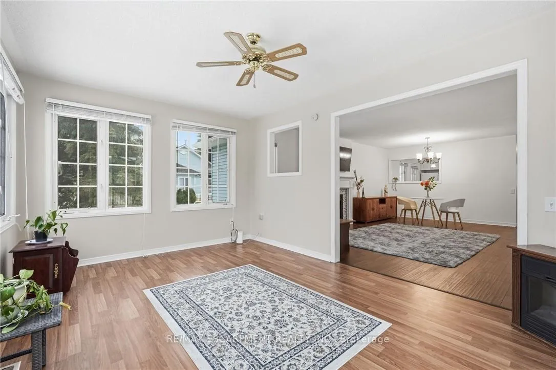 Photo 15 of 360 Silverbirch Boulevard, Hamilton, Villages of Glancaster — HOMEH
