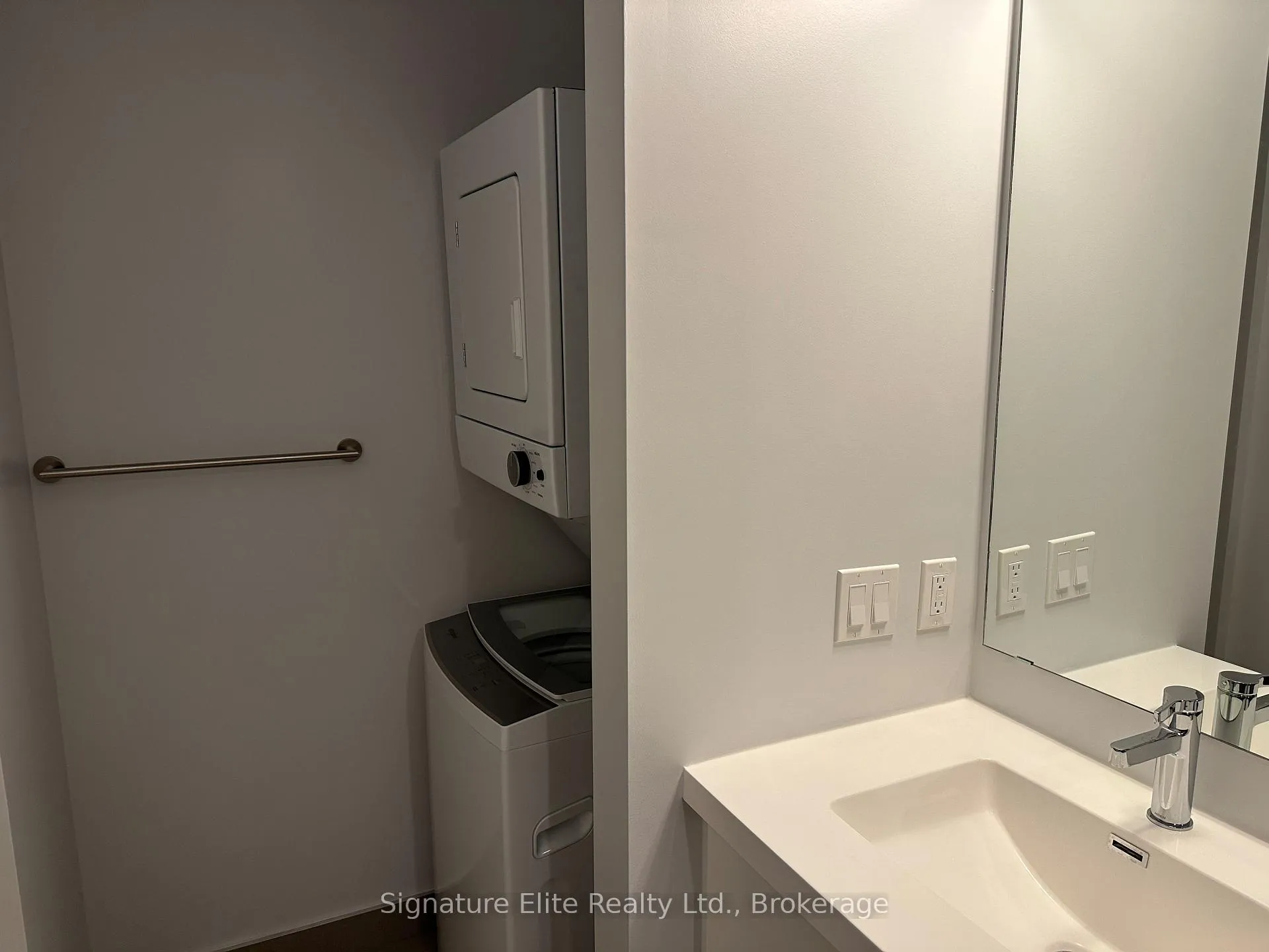 Photo 7 of Unit 1019, 2550 Simcoe Street N, Oshawa, Windfields — HOMEH