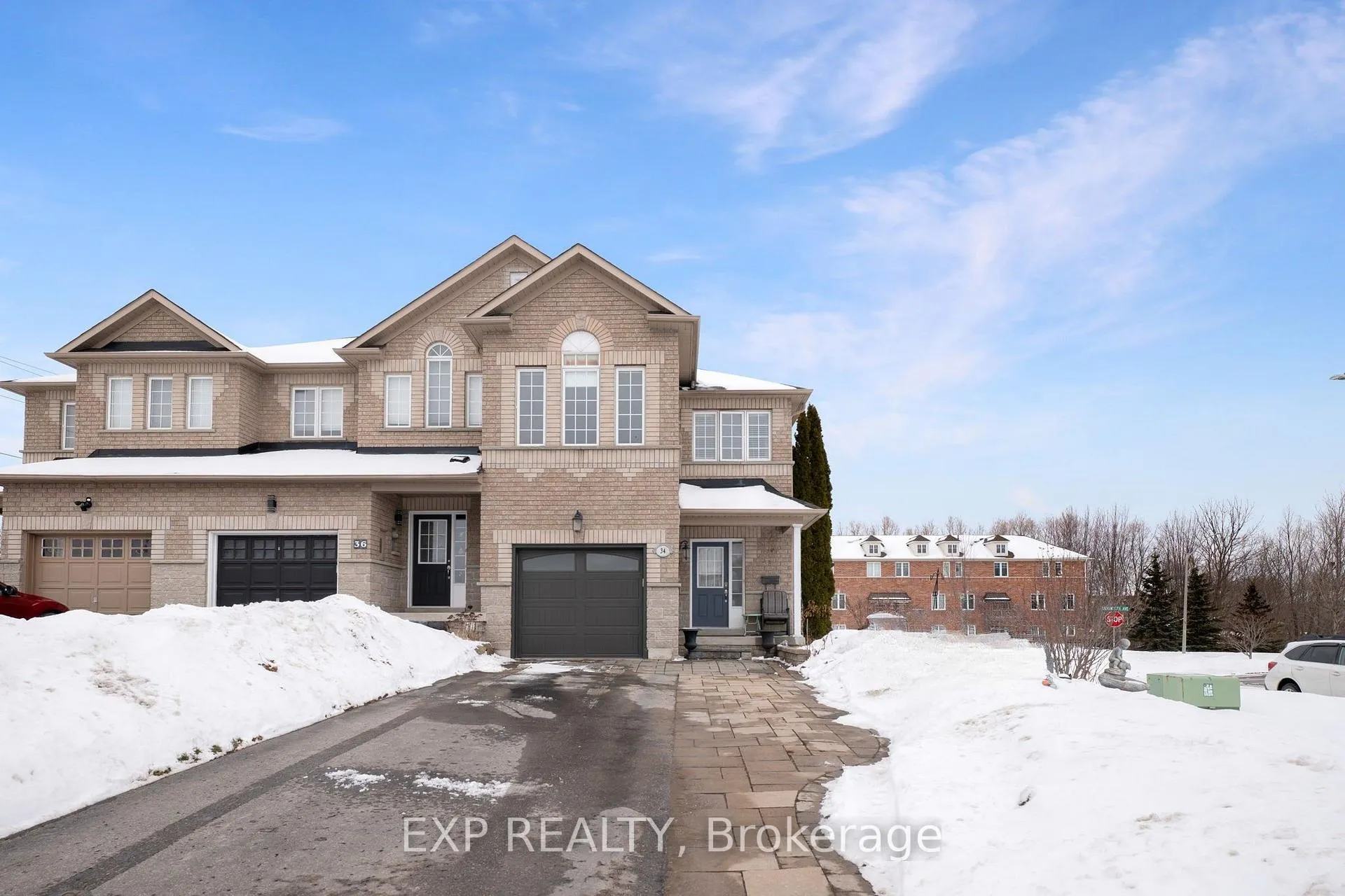 Photo 1 of 34 Taft Place, Clarington, Bowmanville — HOMEH