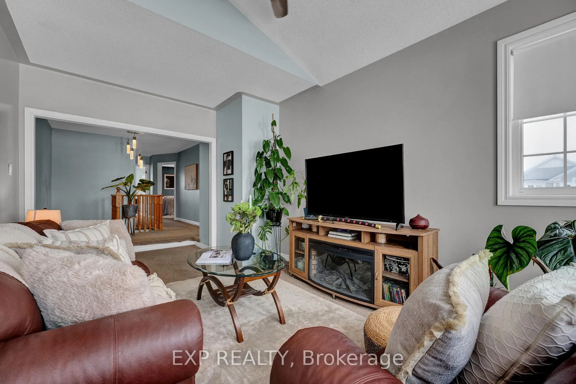Photo 13 of 34 Taft Place, Clarington, Bowmanville — HOMEH