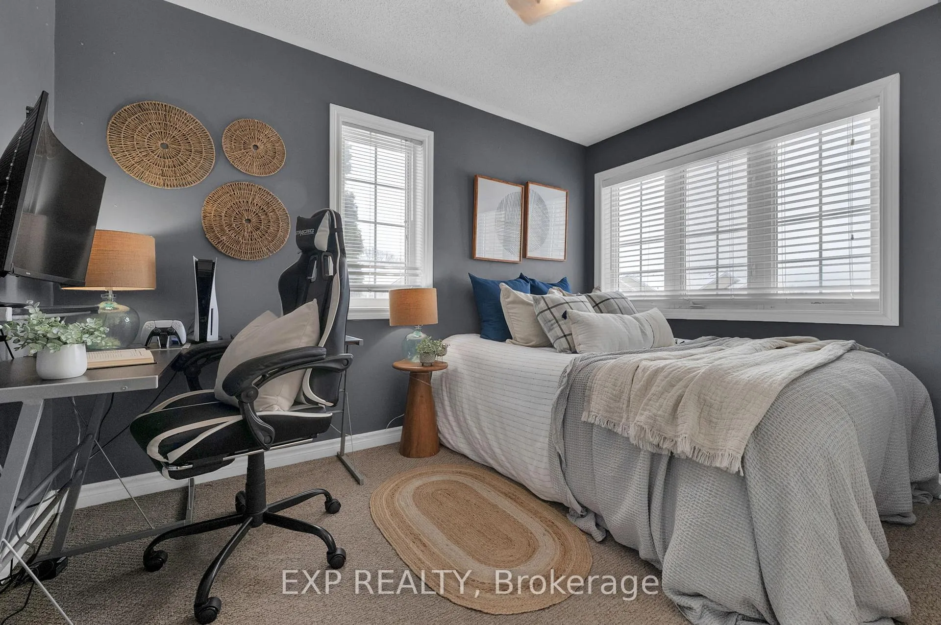 Photo 14 of 34 Taft Place, Clarington, Bowmanville — HOMEH