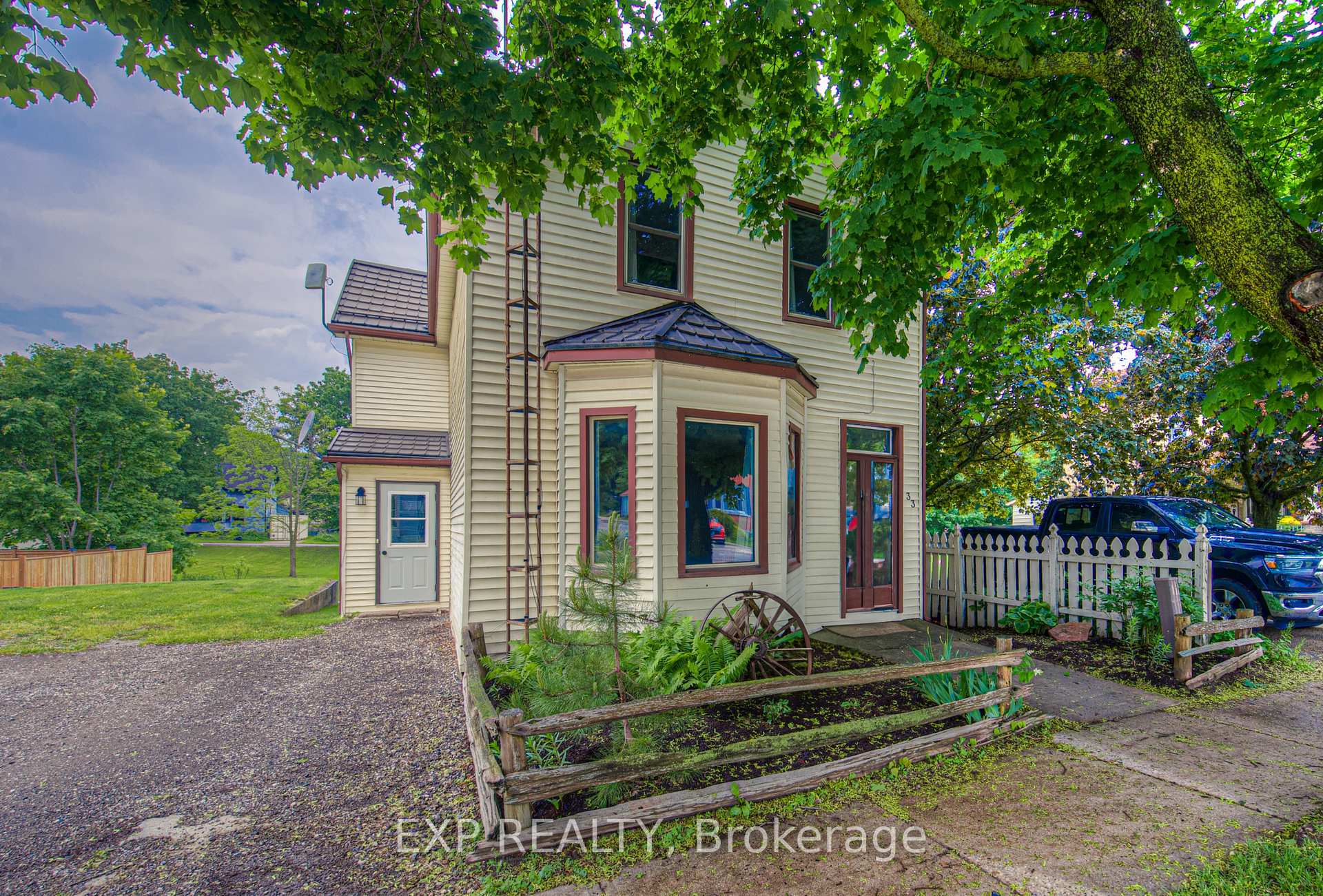 Photo 1 of 33 Mcgivern Street, Mapleton, Rural Mapleton — HOMEH