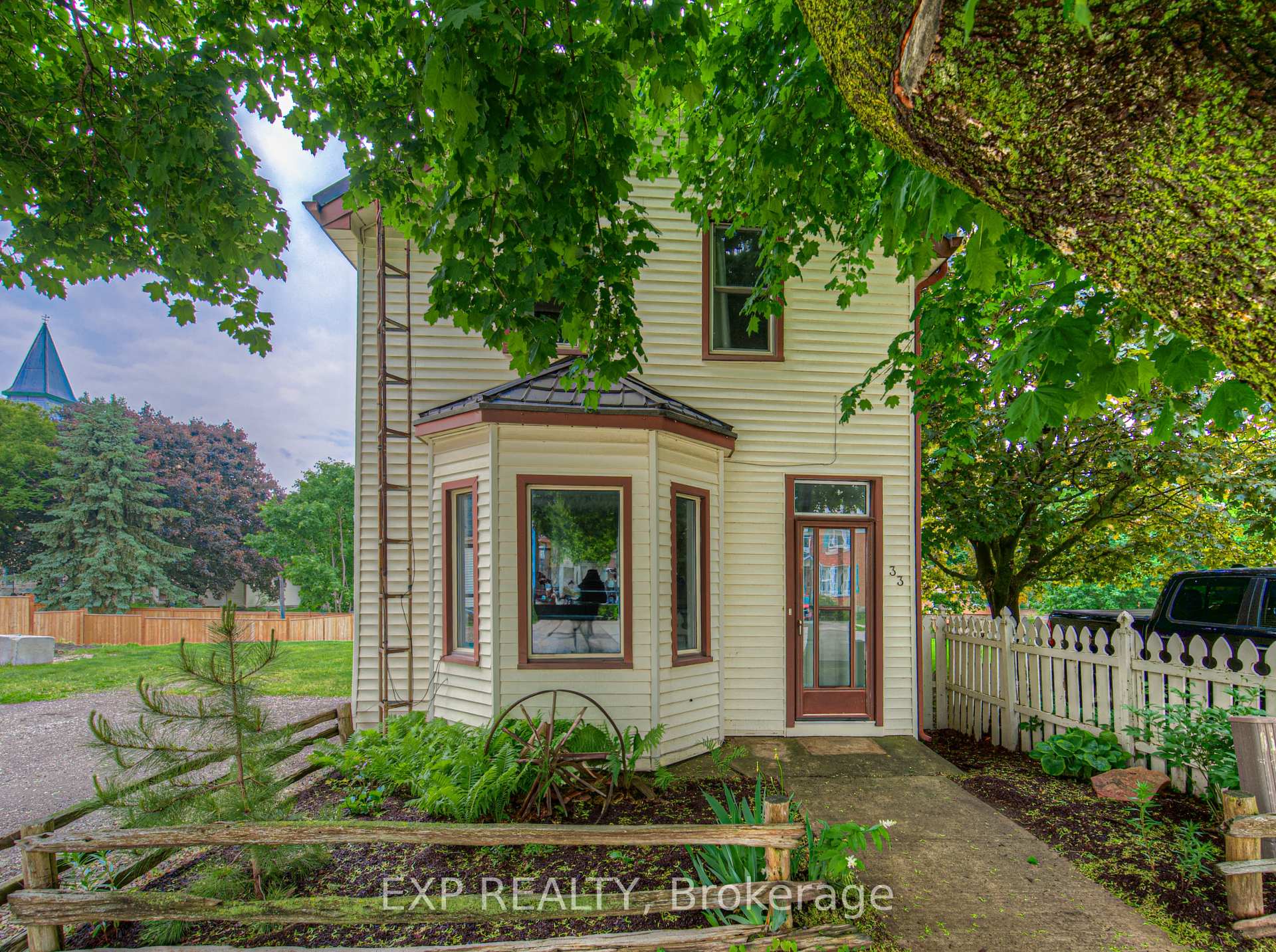 Photo 4 of 33 Mcgivern Street, Mapleton, Rural Mapleton — HOMEH