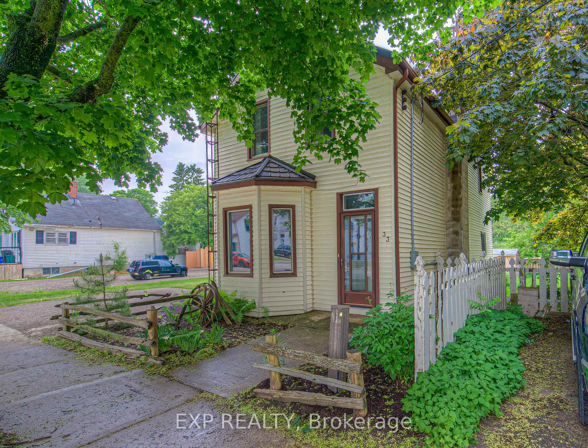 Photo 5 of 33 Mcgivern Street, Mapleton, Rural Mapleton — HOMEH