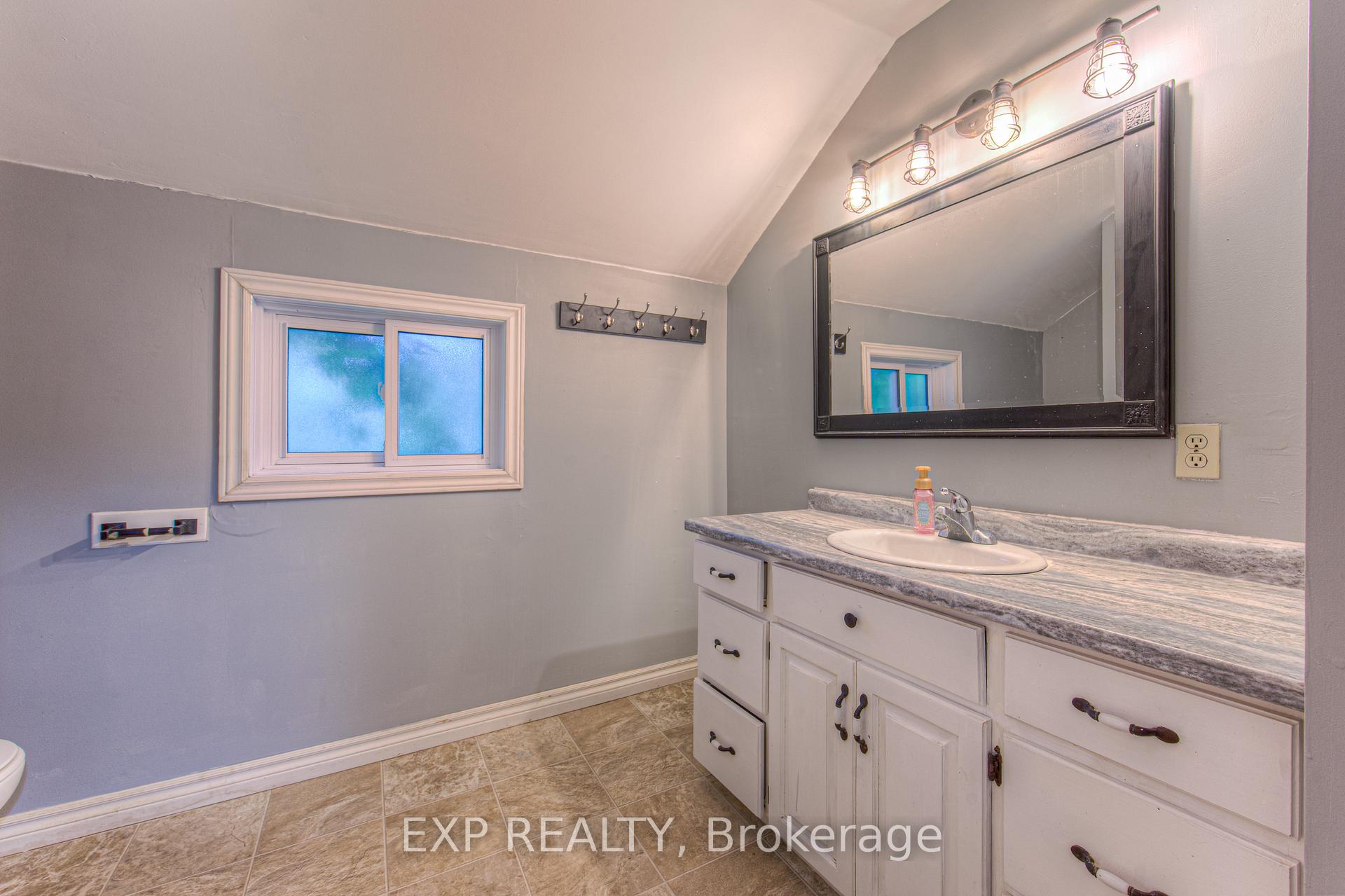 Photo 27 of 33 Mcgivern Street, Mapleton, Rural Mapleton — HOMEH