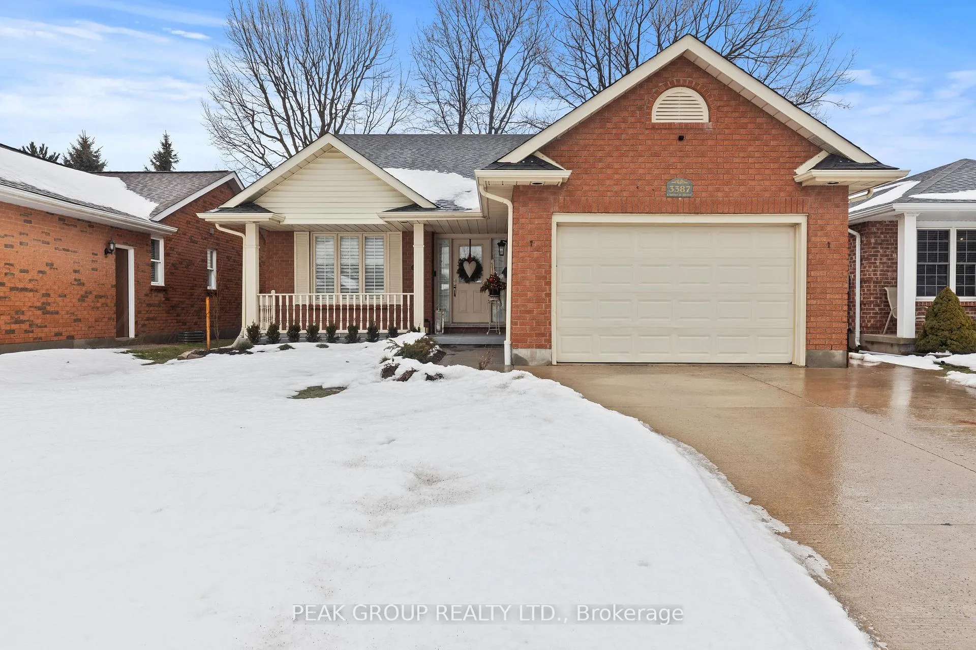 Photo 15 of 3387 Cardinal Drive, Niagara Falls, Mt. Carmel — HOMEH