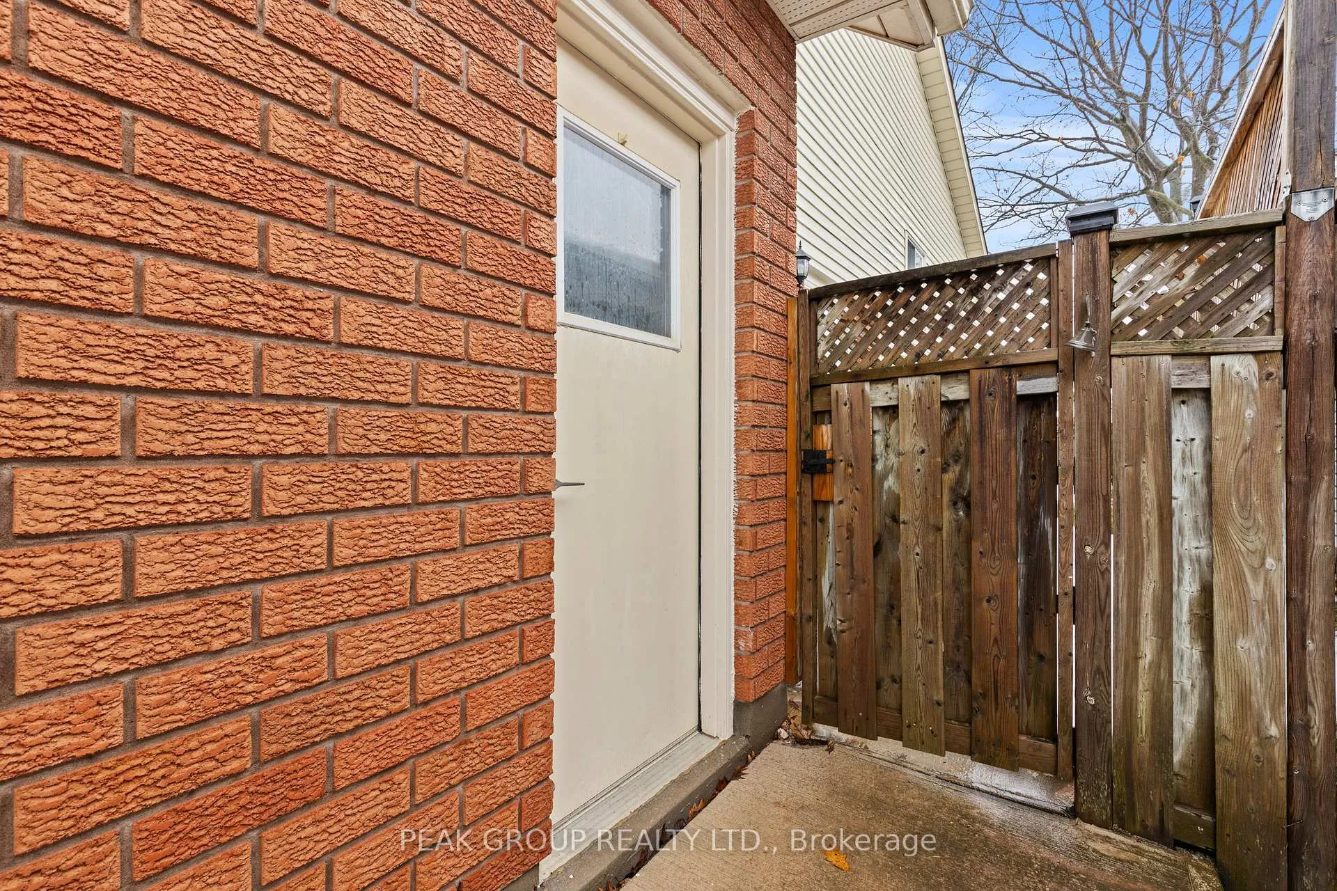 Photo 16 of 3387 Cardinal Drive, Niagara Falls, Mt. Carmel — HOMEH