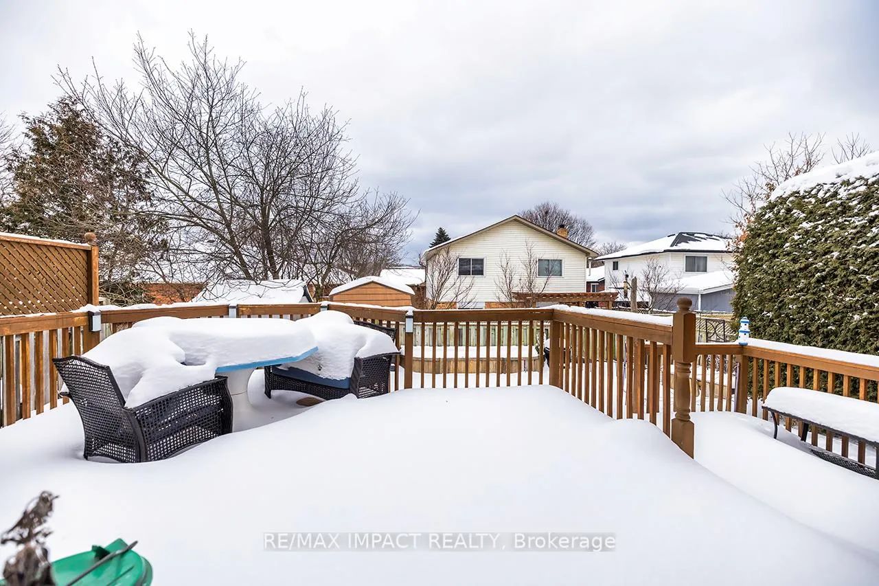 Photo 28 of 25 Soper Creek Drive, Clarington, Bowmanville — HOMEH