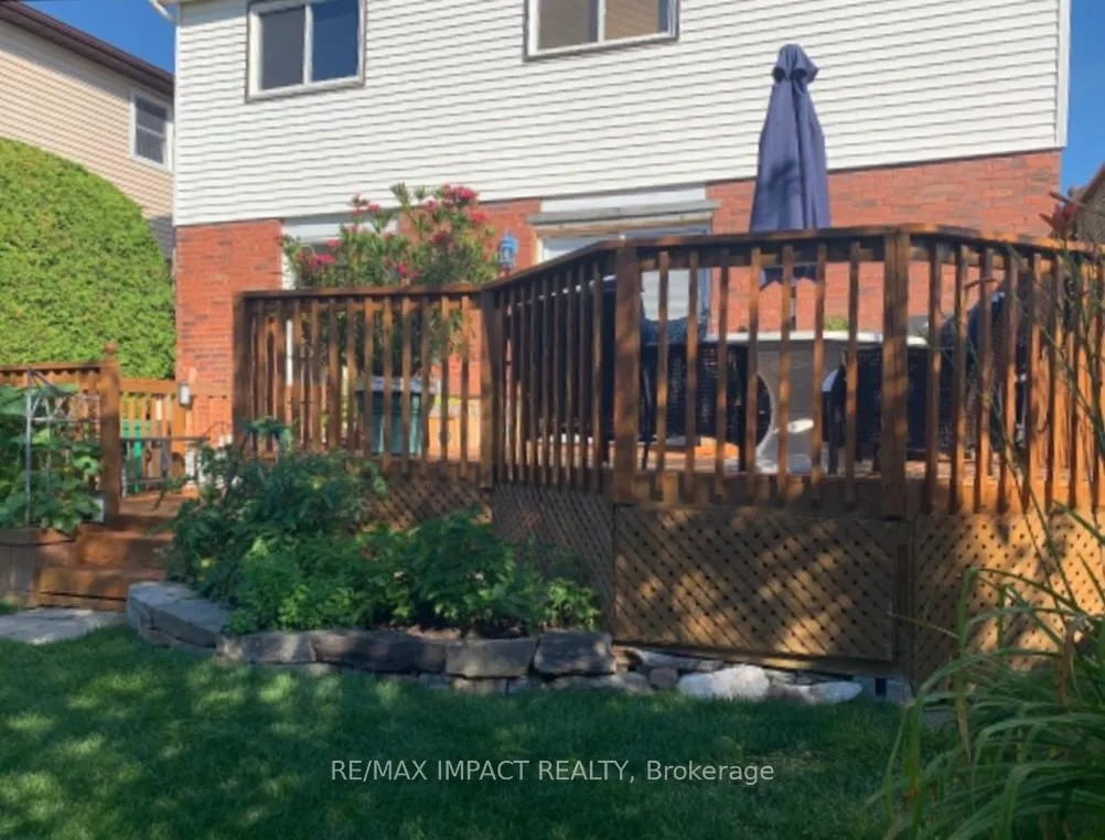Photo 29 of 25 Soper Creek Drive, Clarington, Bowmanville — HOMEH