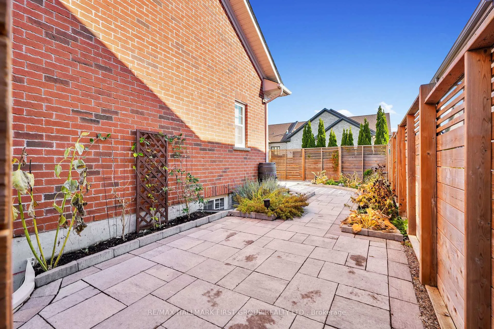Photo 35 of 728 Samuel Angrove Avenue, Cobourg — HOMEH