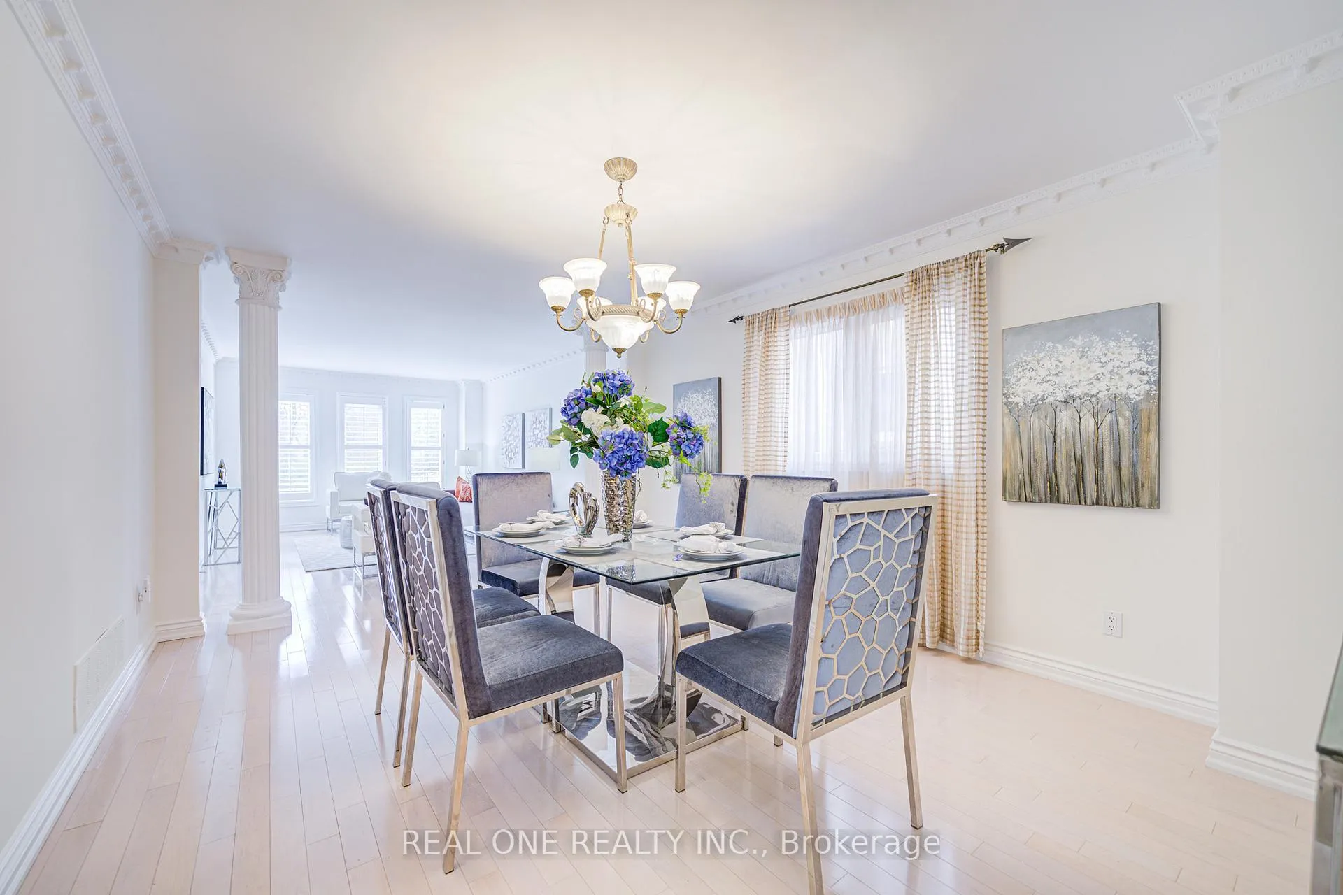 Photo 10 of 27 Binscarth Crescent, Vaughan, Uplands — HOMEH