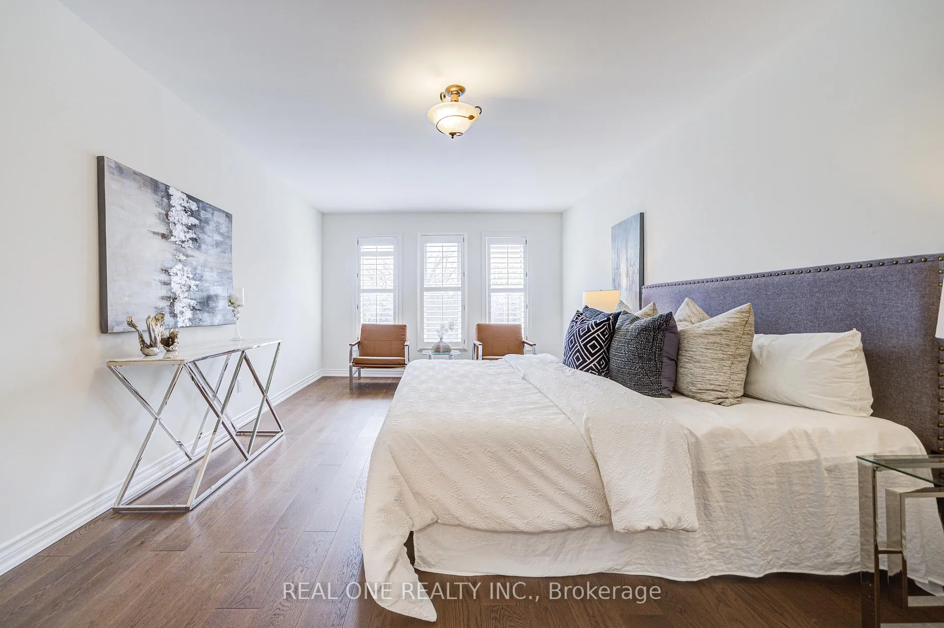 Photo 23 of 27 Binscarth Crescent, Vaughan, Uplands — HOMEH