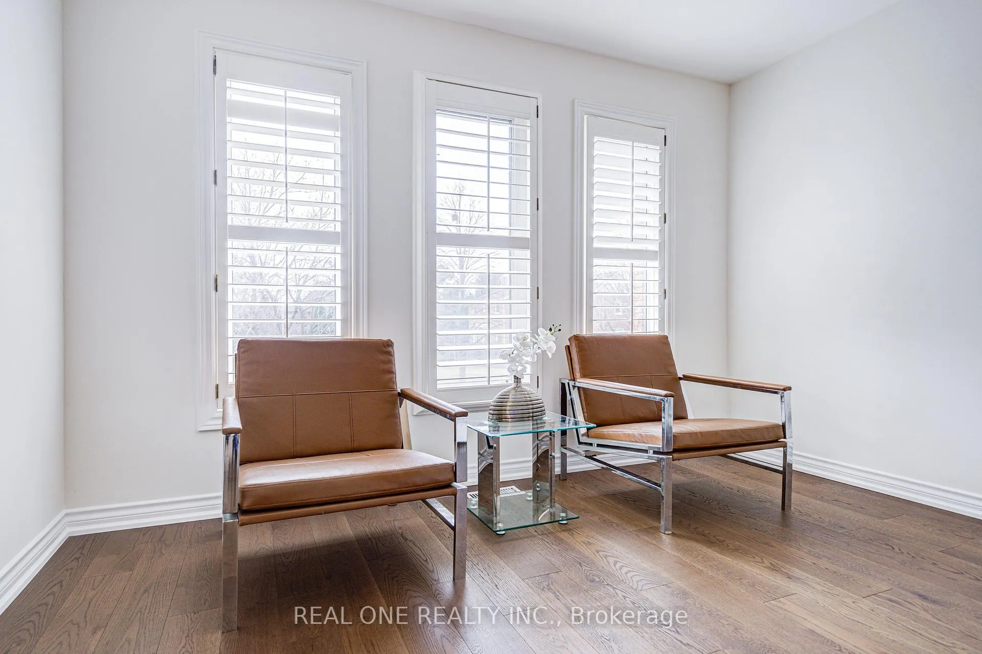 Photo 25 of 27 Binscarth Crescent, Vaughan, Uplands — HOMEH