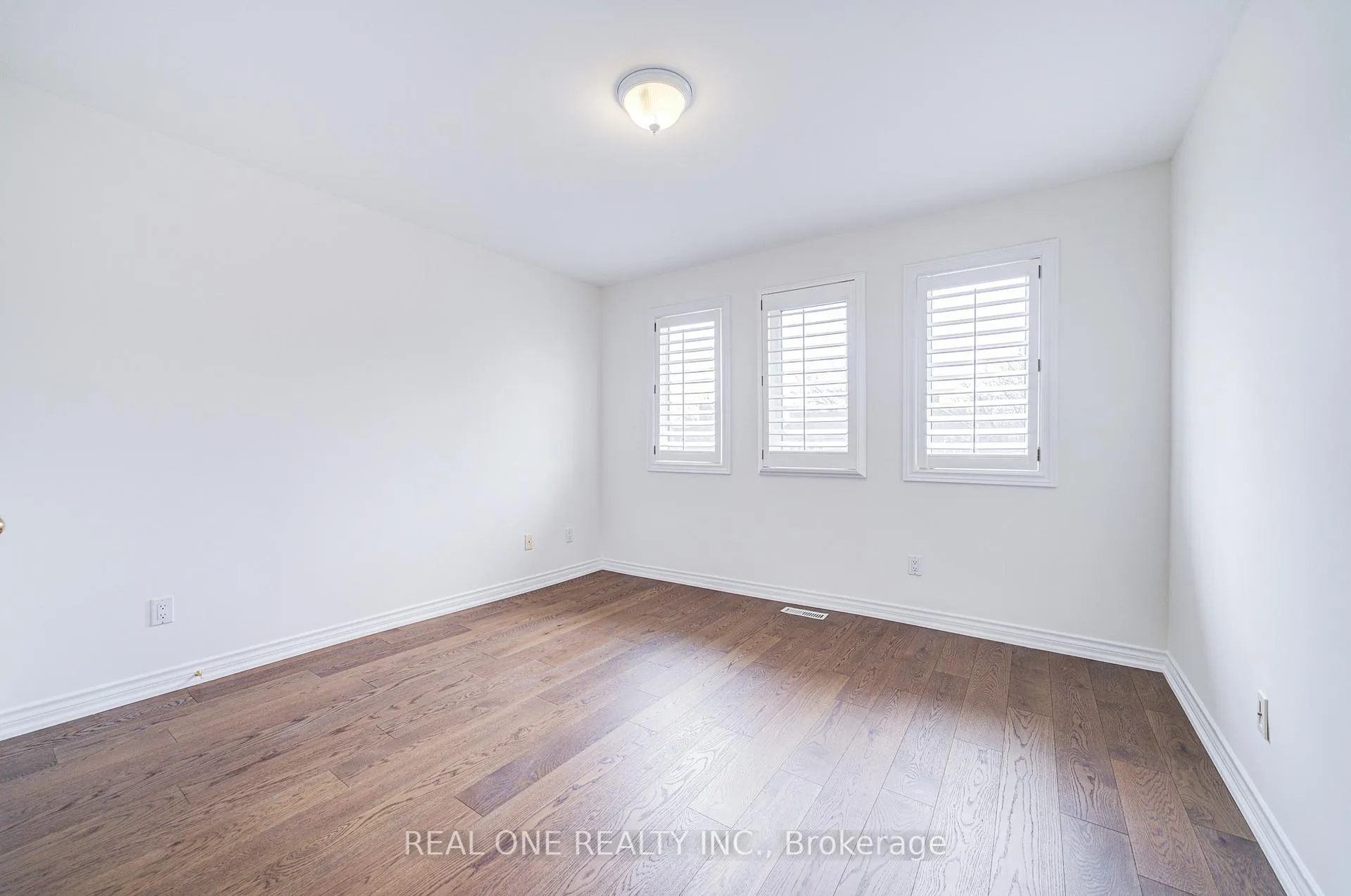 Photo 36 of 27 Binscarth Crescent, Vaughan, Uplands — HOMEH