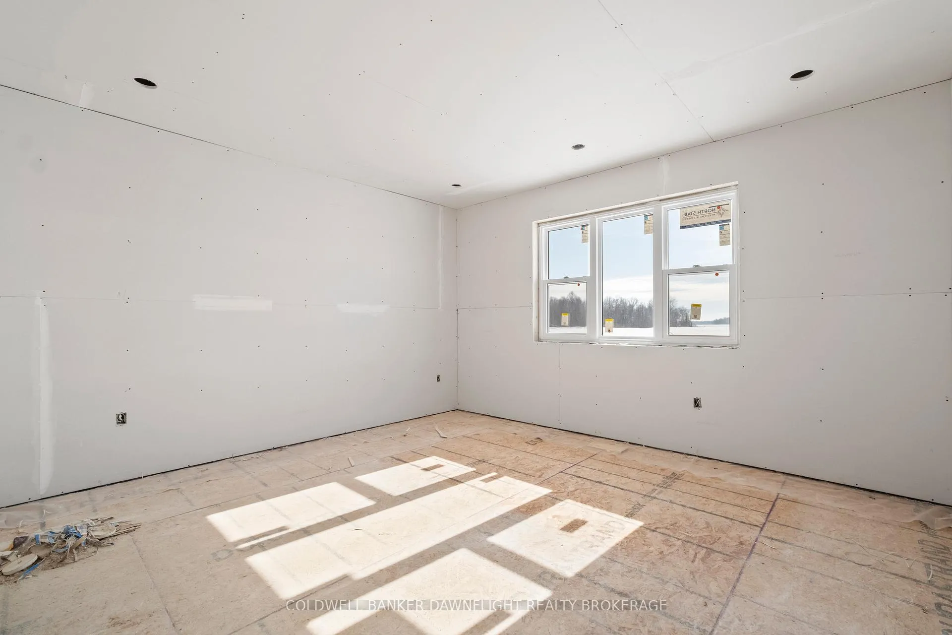 Photo 8 of 115 Victoria Avenue, South Huron, Stephen — HOMEH