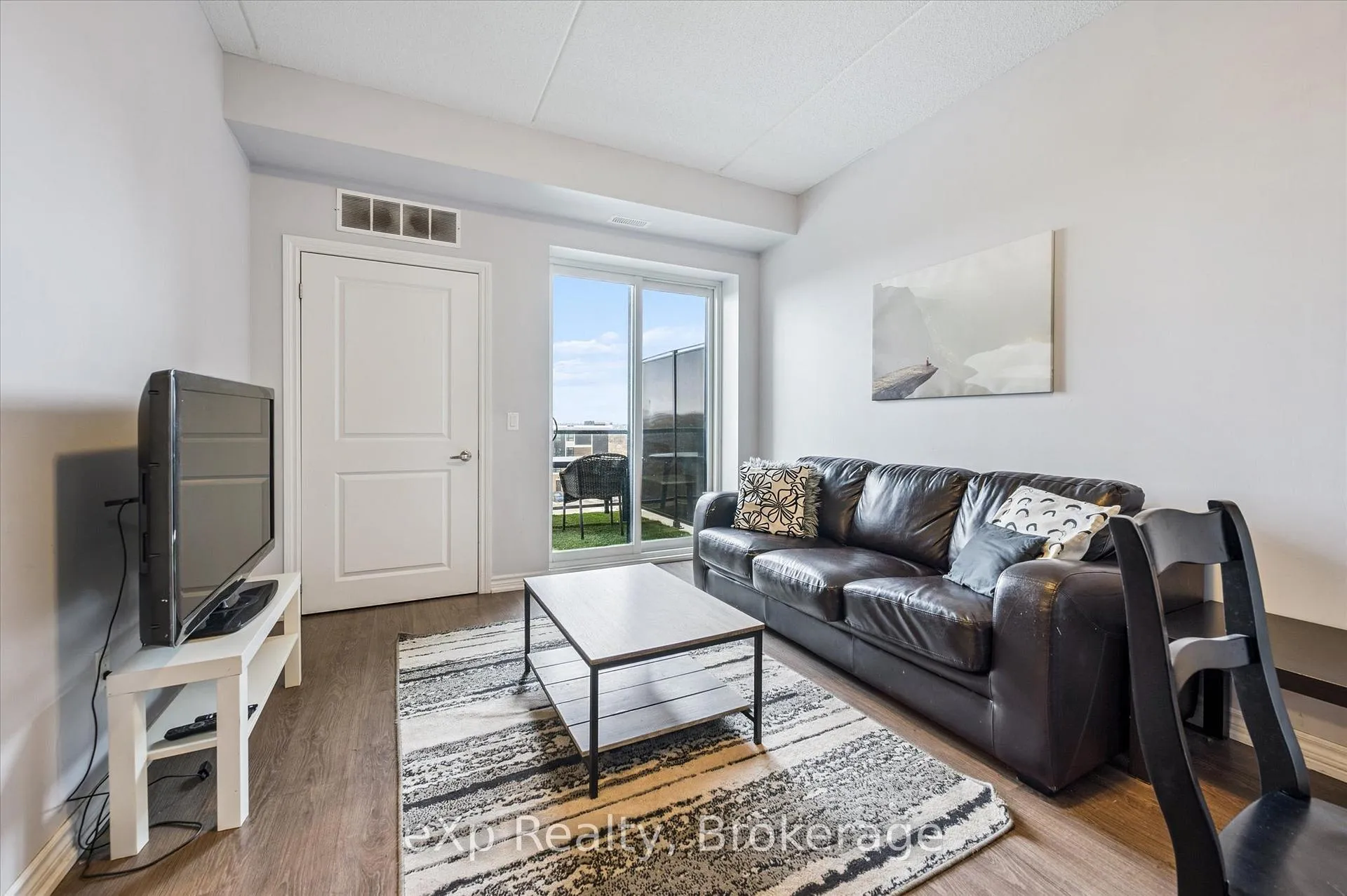 Photo 14 of 1284 Gordon Street, Guelph, Kortright East — HOMEH