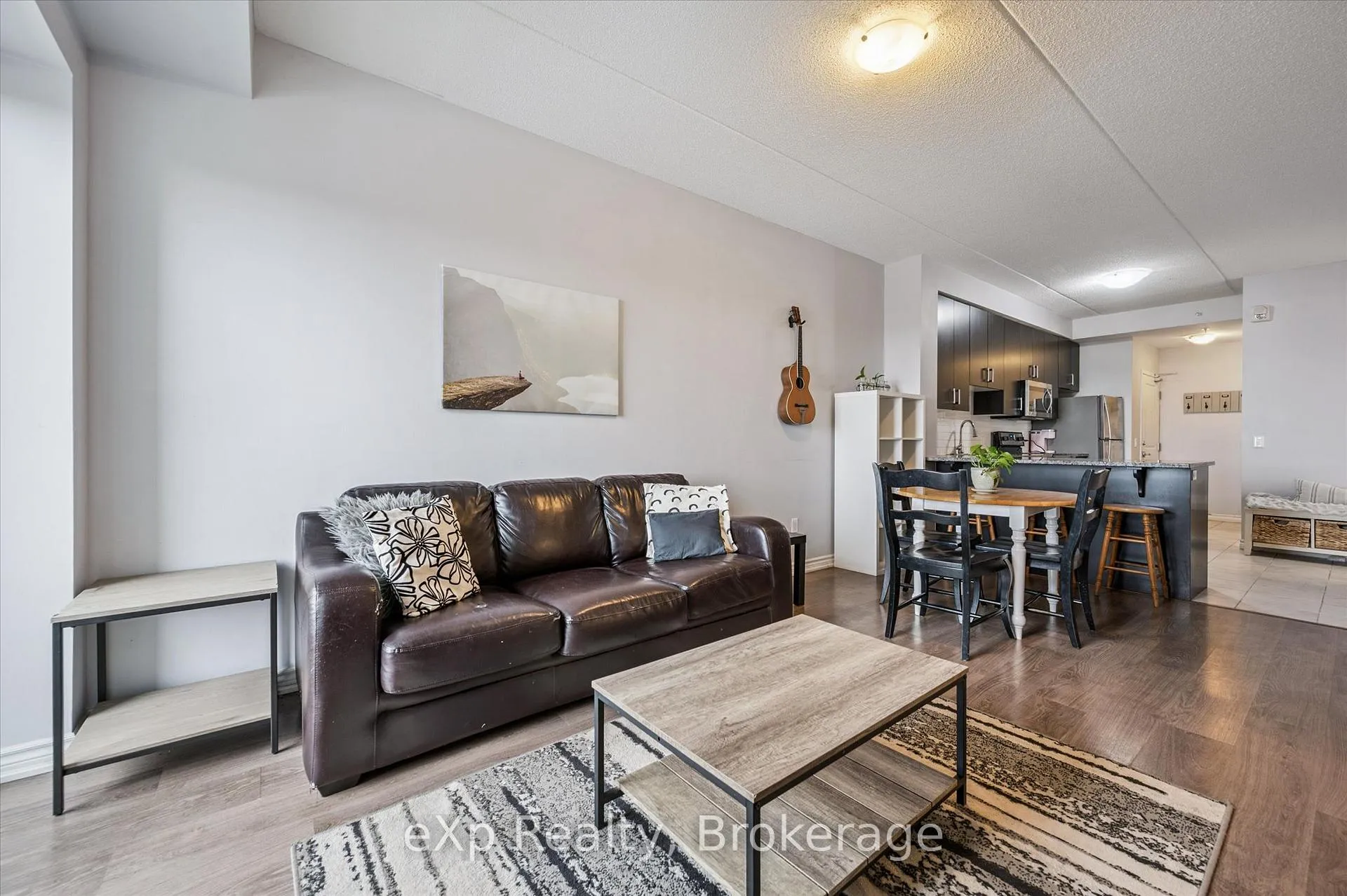 Photo 15 of 1284 Gordon Street, Guelph, Kortright East — HOMEH