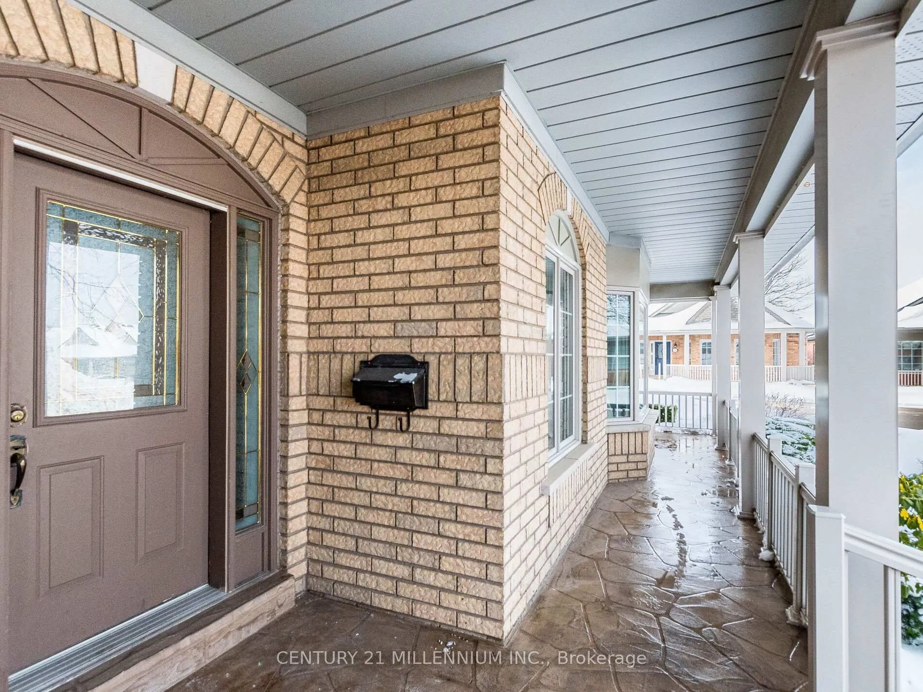 Photo 3 of 1 Wellford Gate, Brampton, Sandringham-Wellington — HOMEH