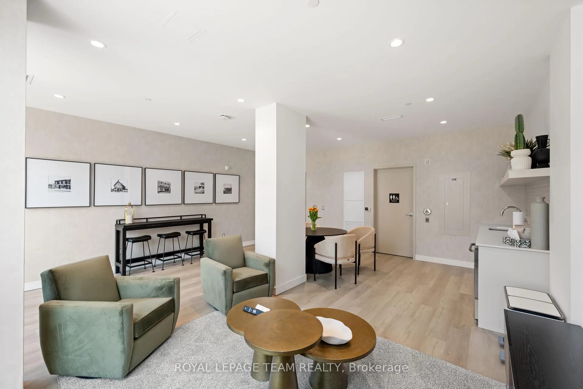 Photo 8 of Unit 406, 398 Roosevelt Avenue, Ottawa, Westboro West — HOMEH