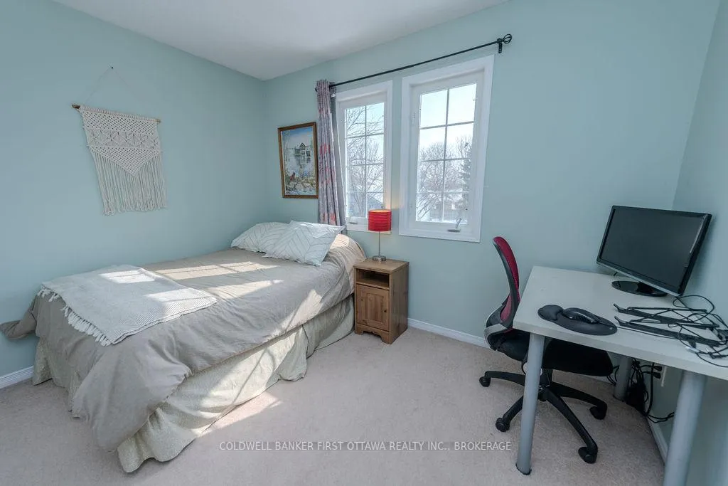 Photo 23 of 554 Freeman Crescent, Kingston, Kingston East (Incl Barret Crt) — HOMEH