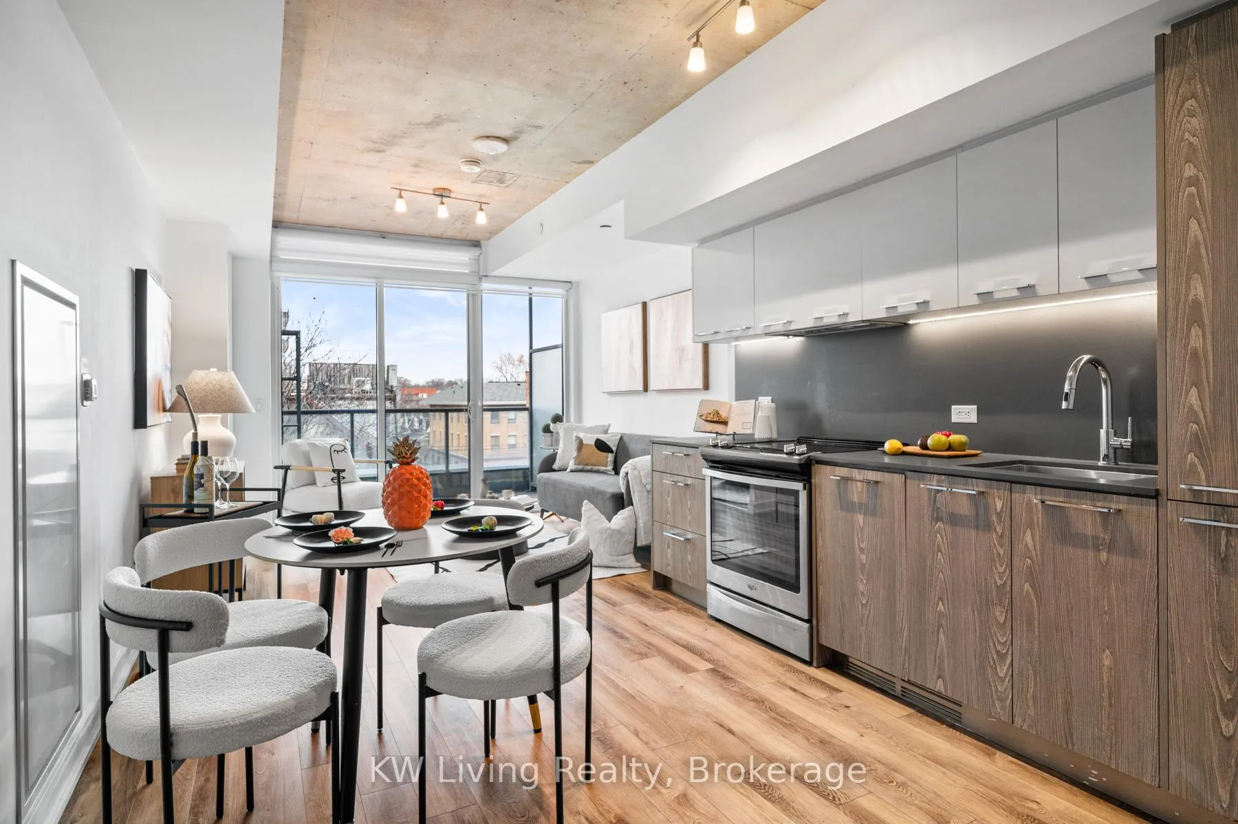 Photo 5 of Unit 425, 30 Baseball Place, Toronto, South Riverdale — HOMEH
