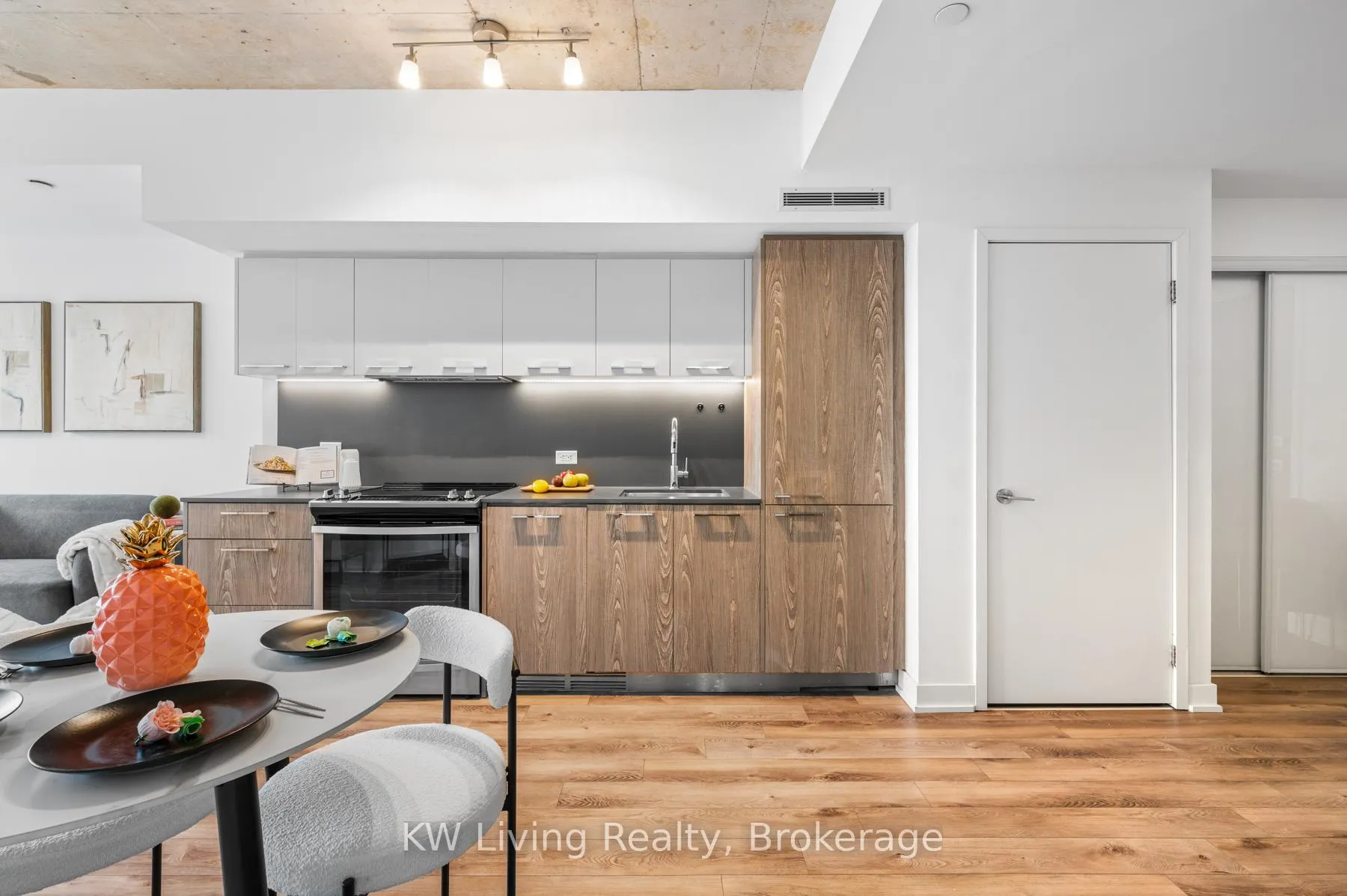 Photo 24 of Unit 425, 30 Baseball Place, Toronto, South Riverdale — HOMEH