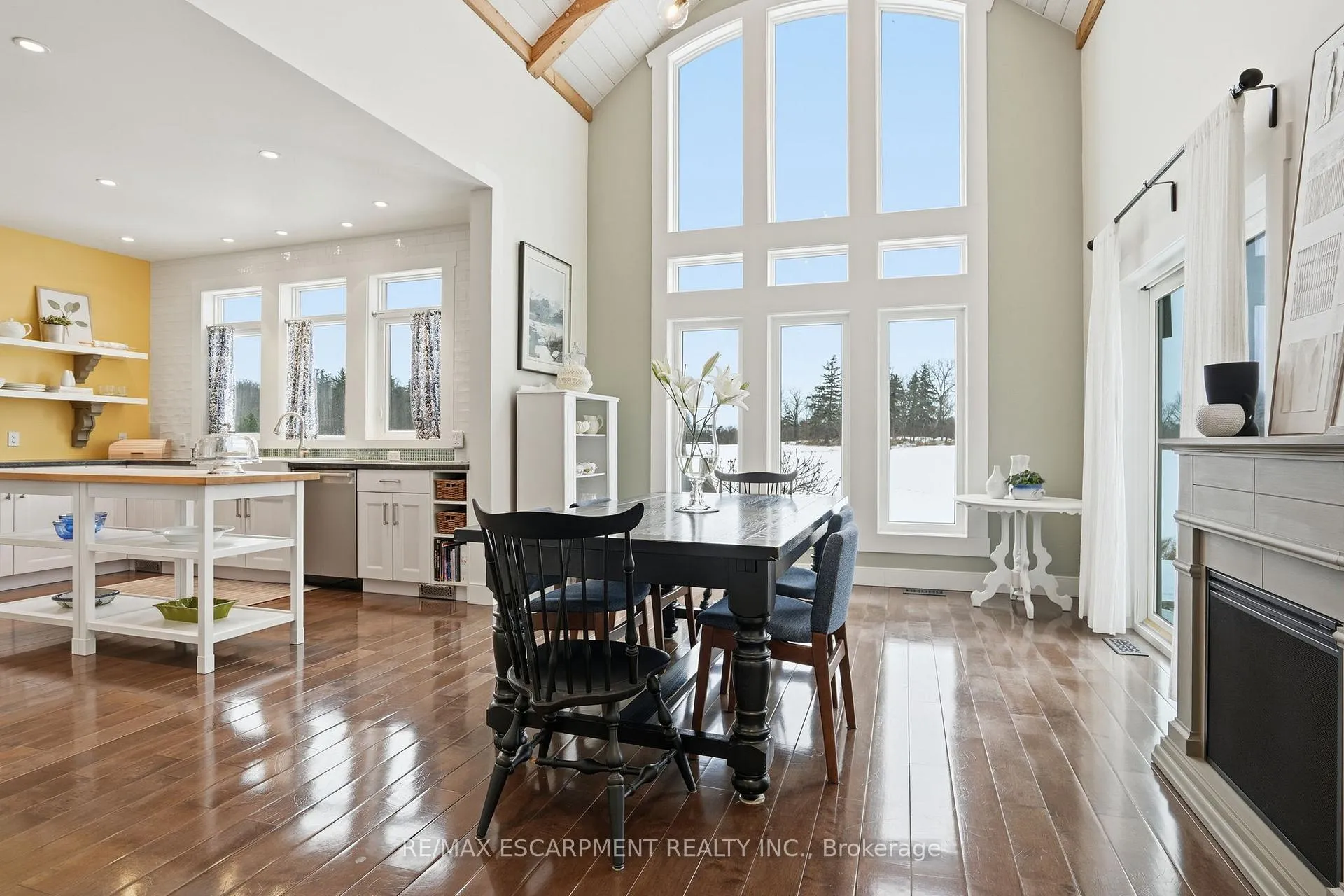 Photo 14 of 250 Old Onondaga Road E, Brantford — HOMEH