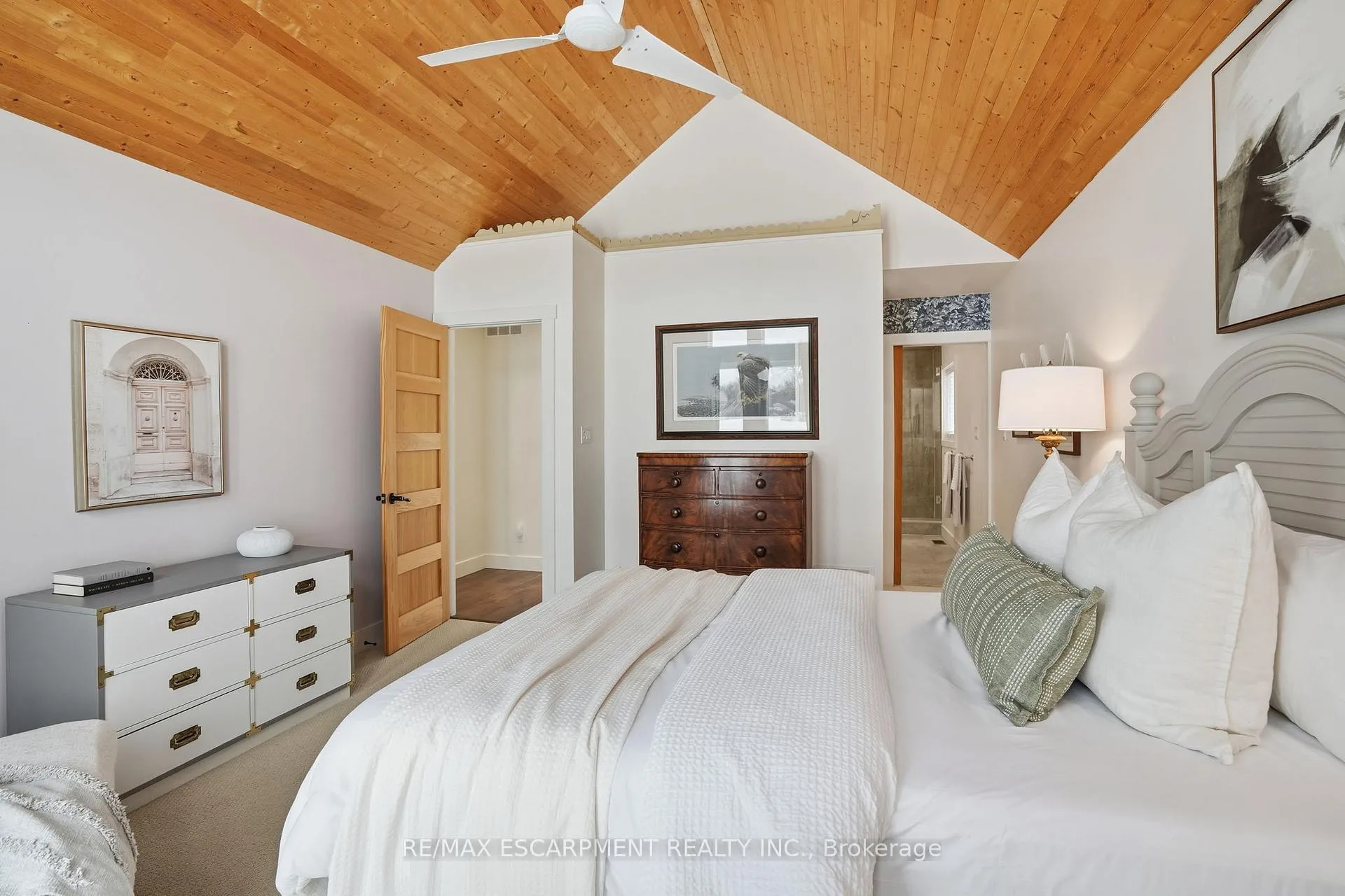 Photo 26 of 250 Old Onondaga Road E, Brantford — HOMEH