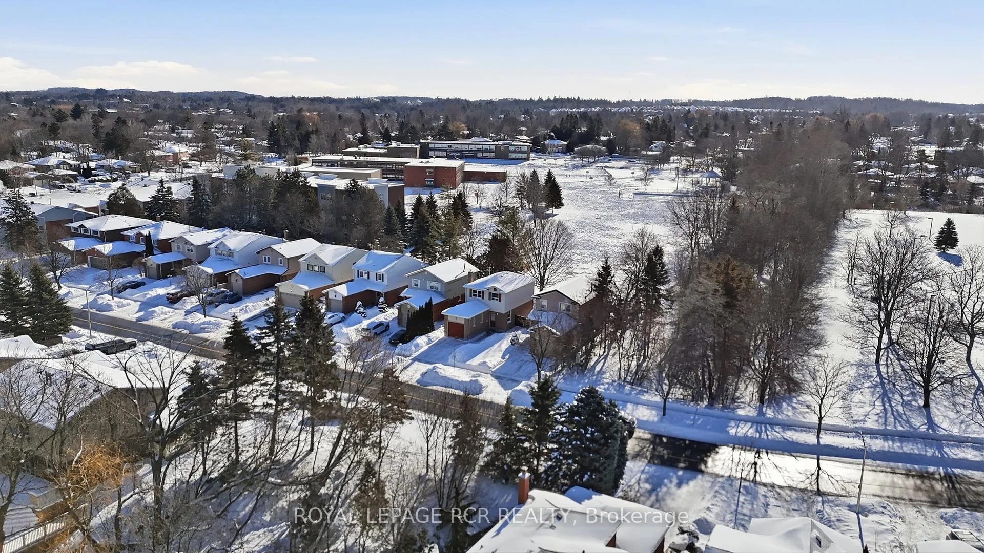 Photo 5 of 59 Seaton Drive, Aurora, Aurora Highlands — HOMEH