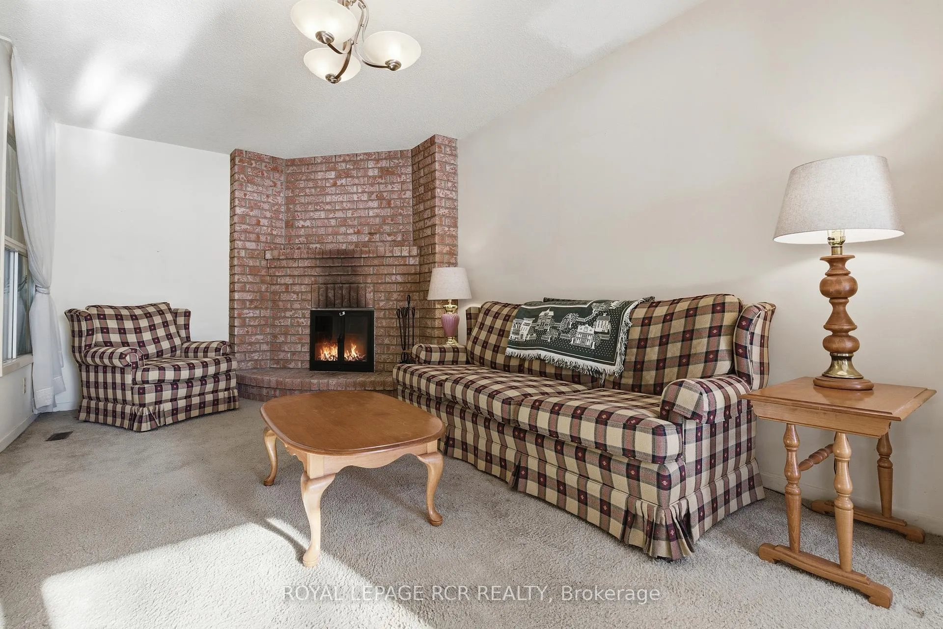 Photo 16 of 59 Seaton Drive, Aurora, Aurora Highlands — HOMEH