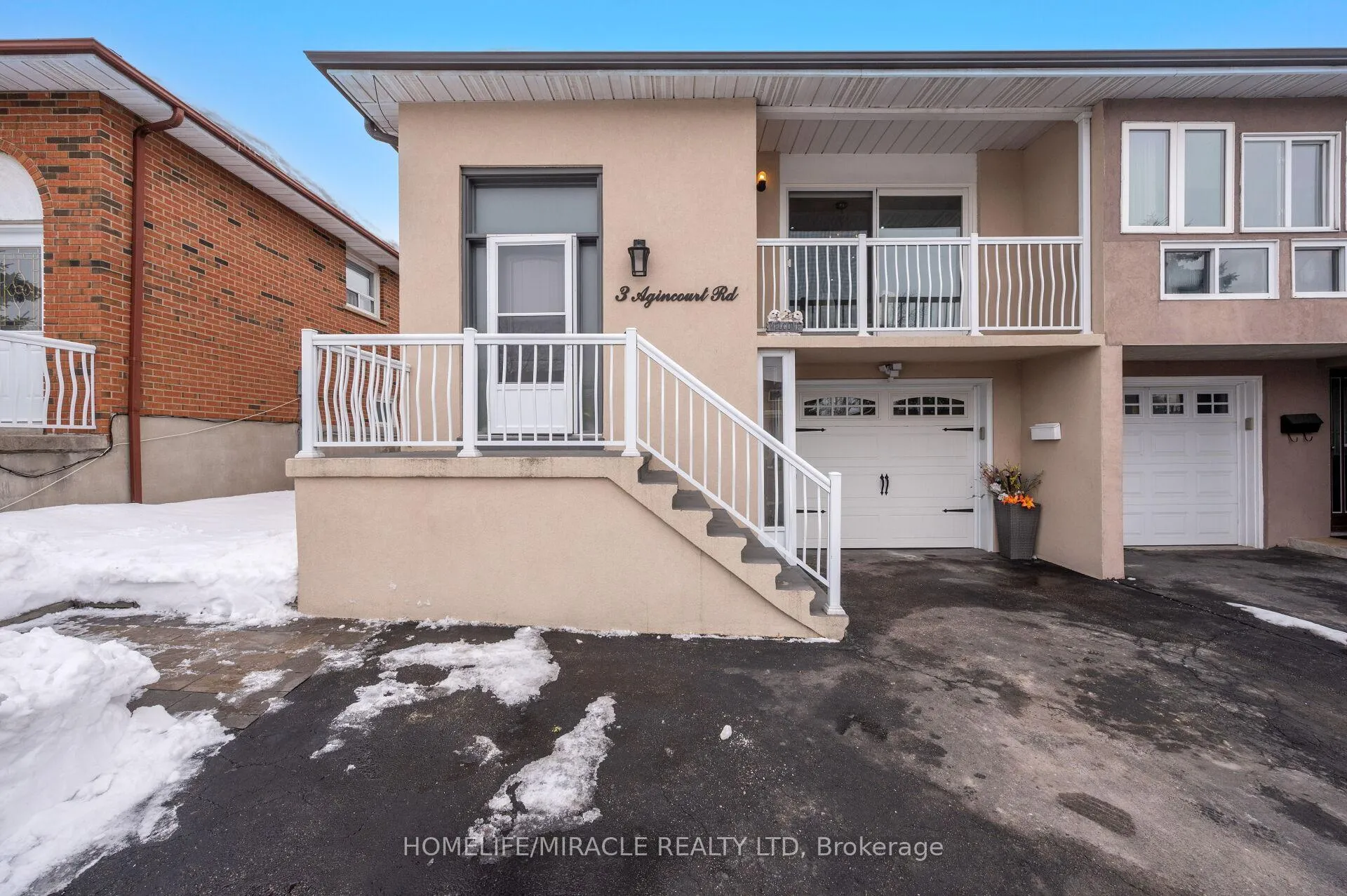 Photo 3 of 3 Agincourt Road, Vaughan, West Woodbridge — HOMEH