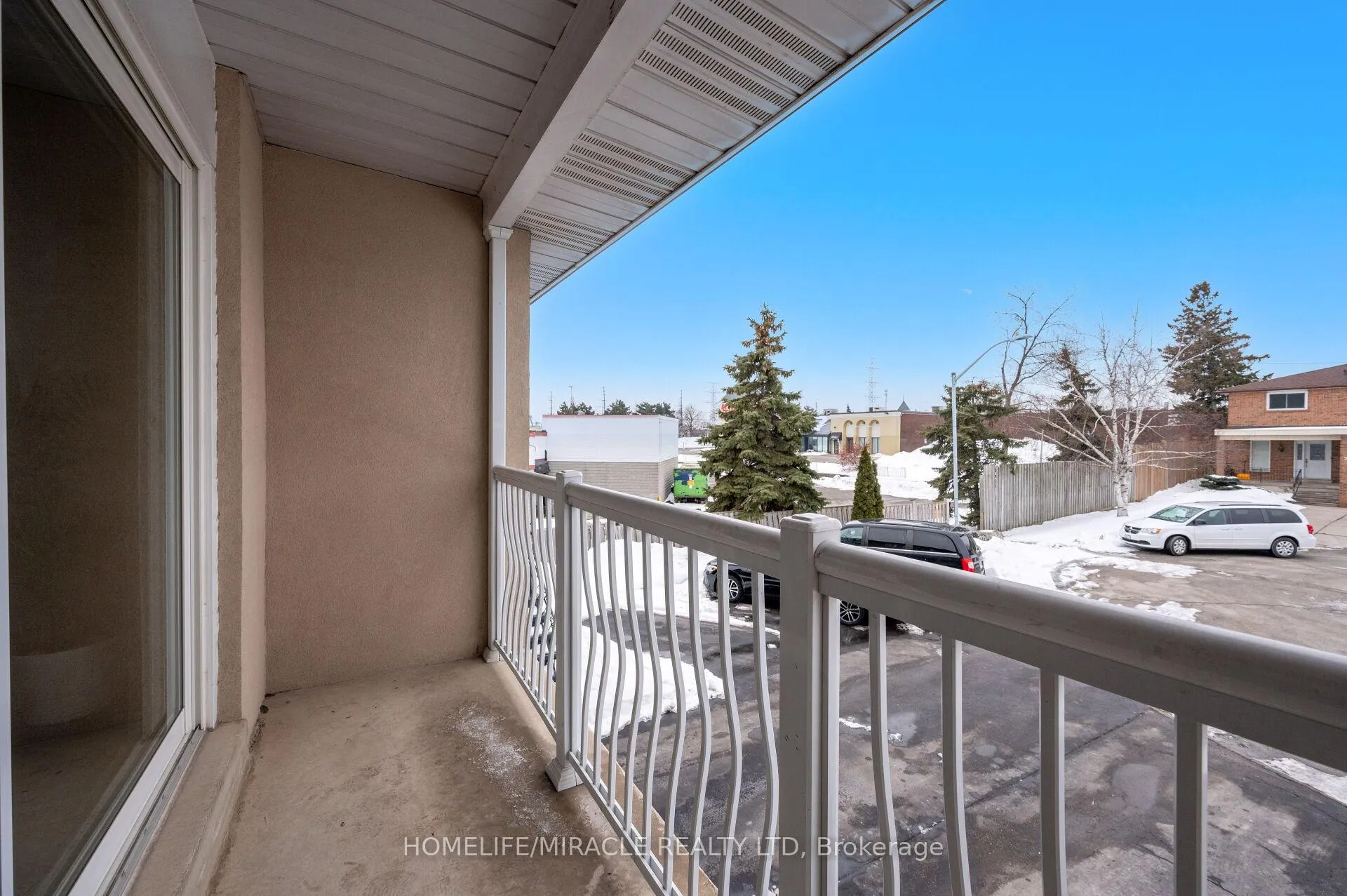 Photo 32 of 3 Agincourt Road, Vaughan, West Woodbridge — HOMEH