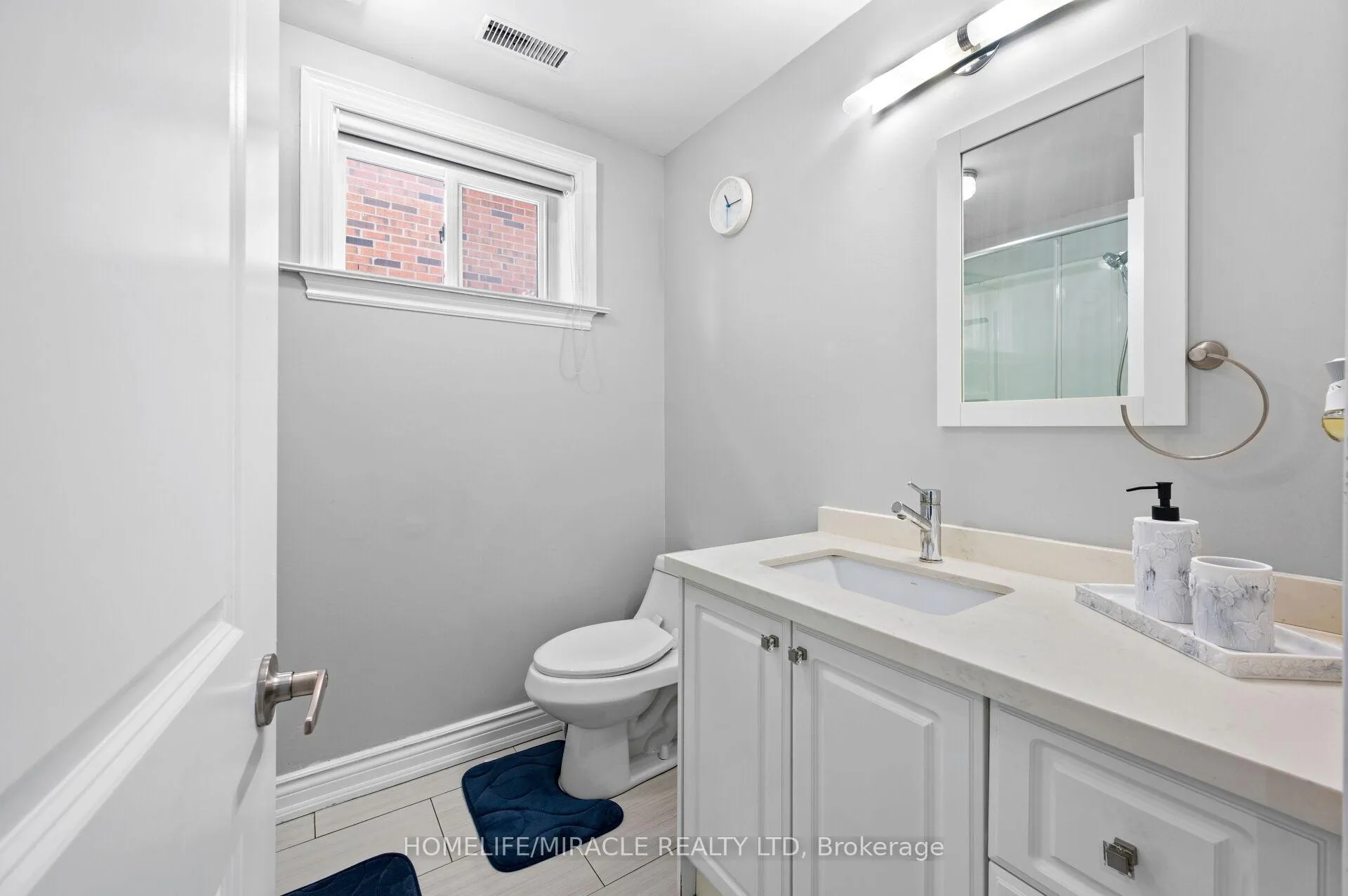 Photo 41 of 3 Agincourt Road, Vaughan, West Woodbridge — HOMEH