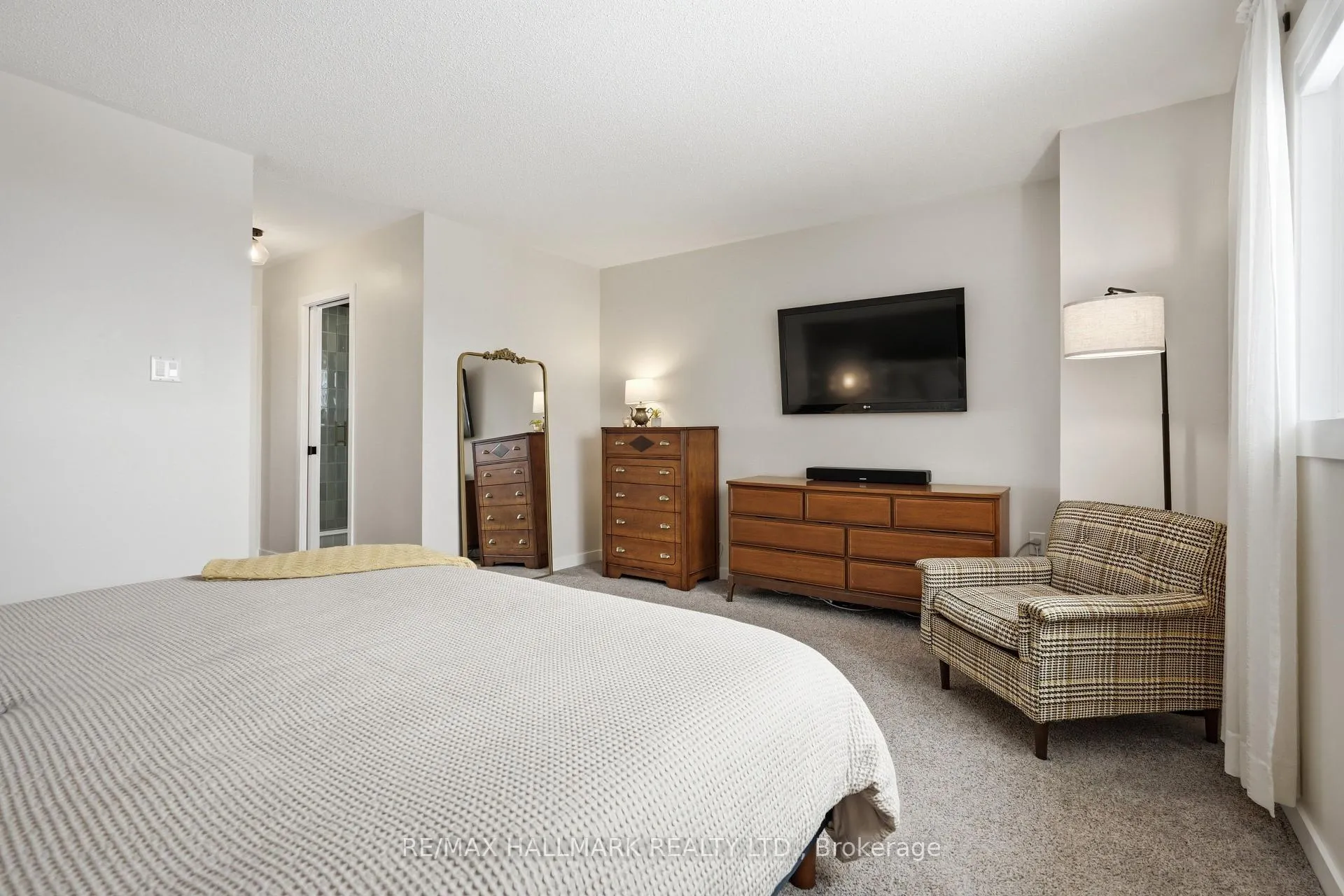 Photo 21 of 91 Barre Drive, Barrie, Painswick North — HOMEH